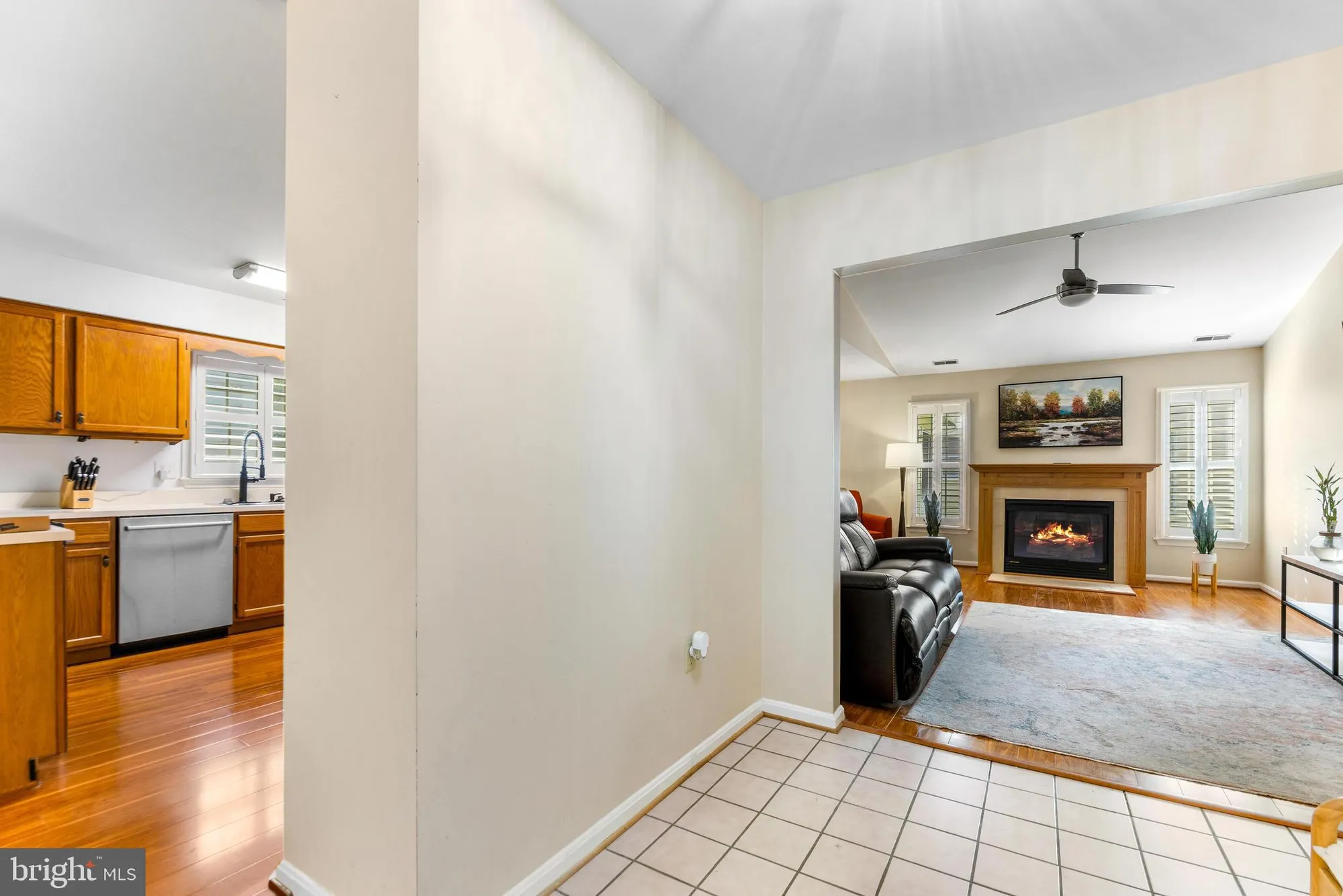 Property Slideshow image 3 of 33 | 825 coxswain way, Annapolis, MD, 21401