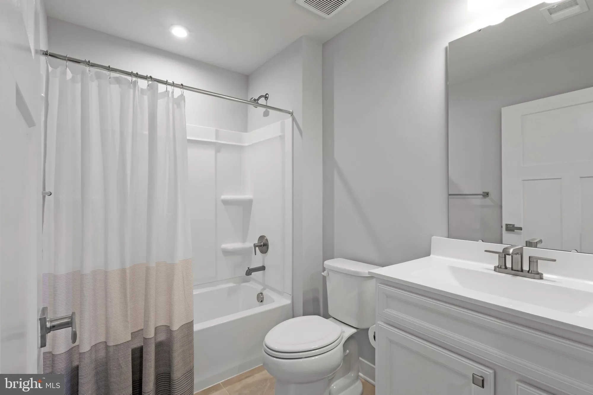 Property Slideshow image 21 of 38 | 338 heritage shores cir, Bridgeville, DE, 19933