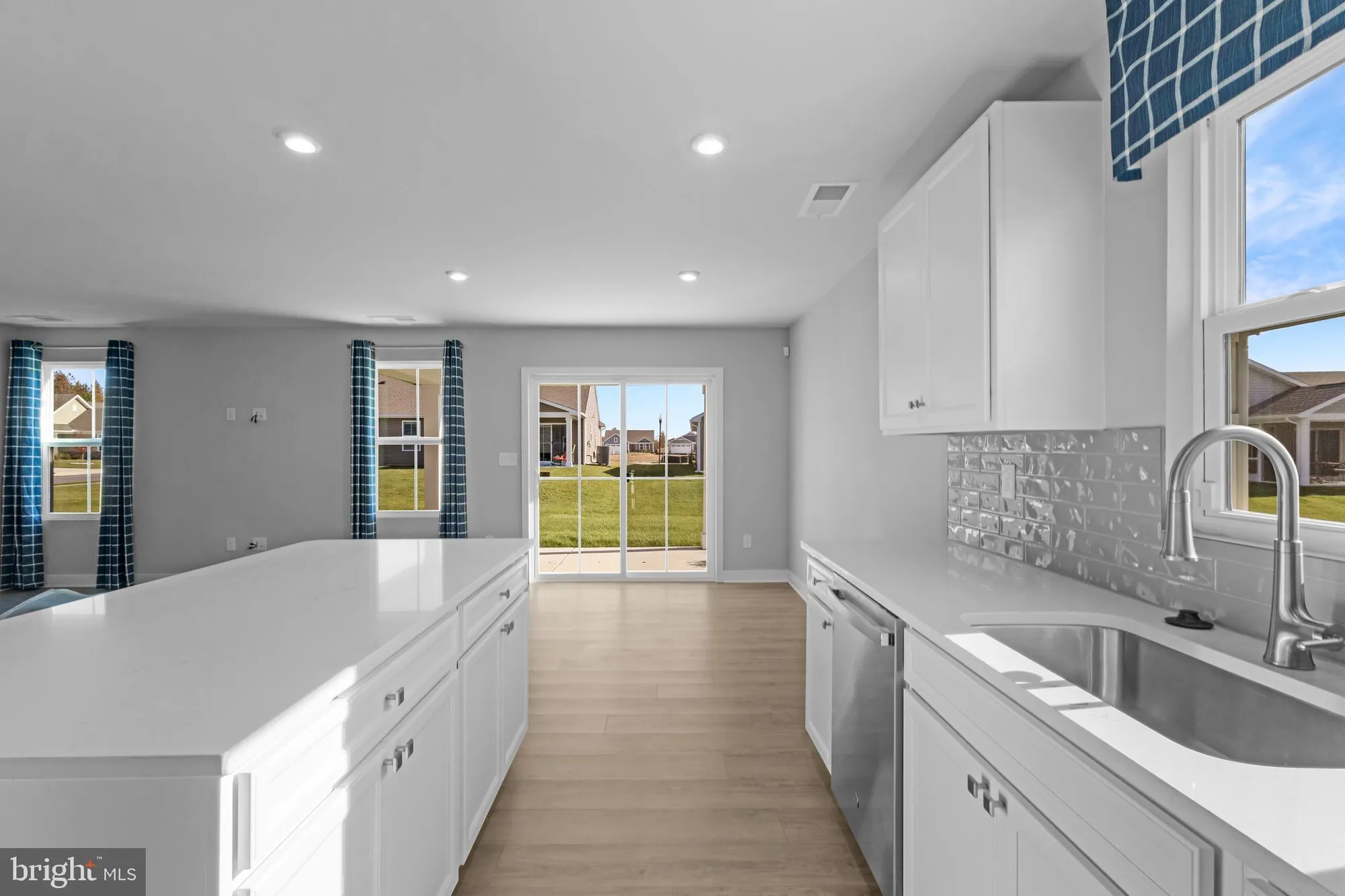 Property Slideshow image 9 of 38 | 338 heritage shores cir, Bridgeville, DE, 19933