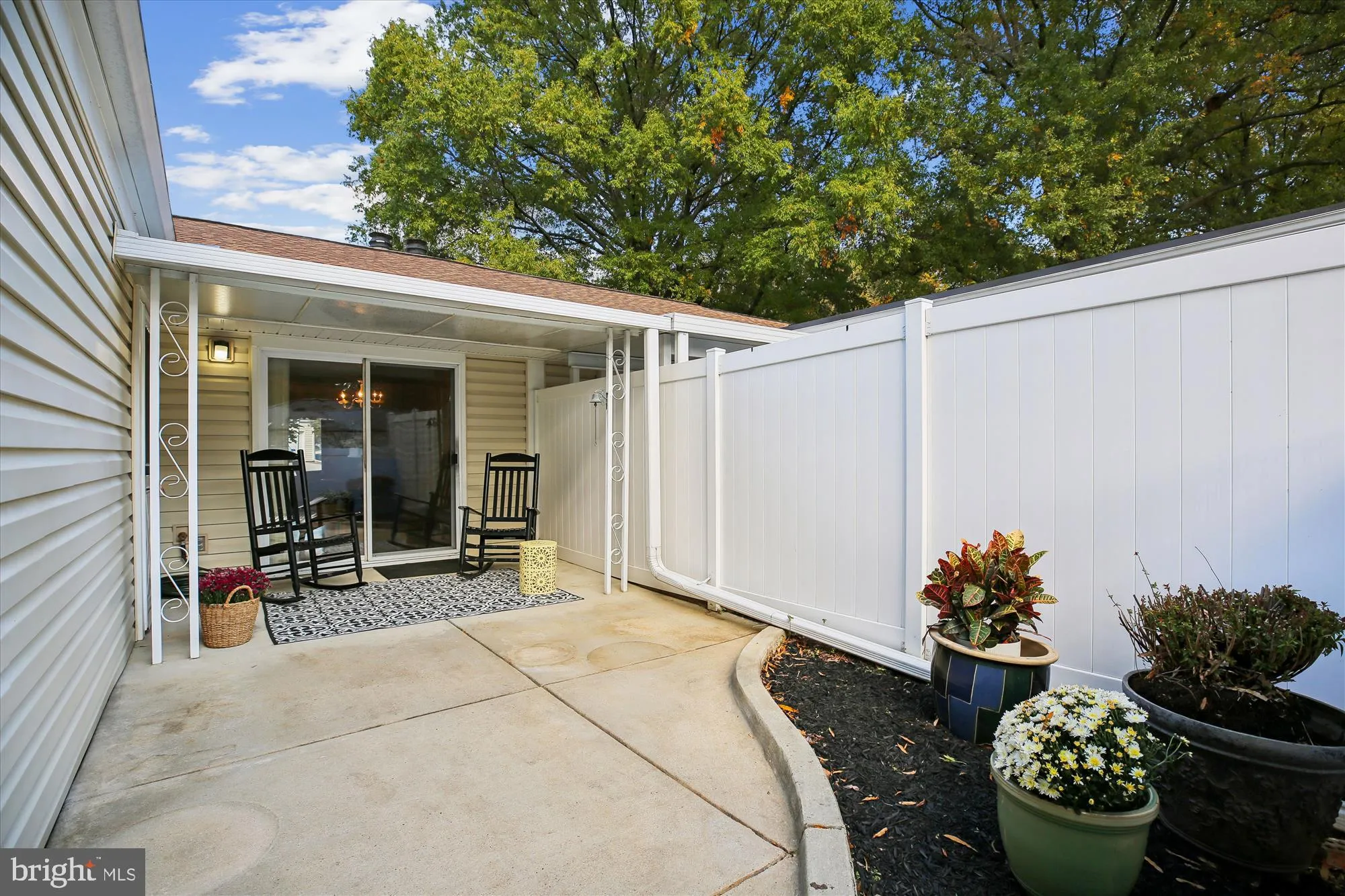 Property Slideshow image 19 of 28 | 3220 ludham dr # 196a, Silver Spring, MD, 20906