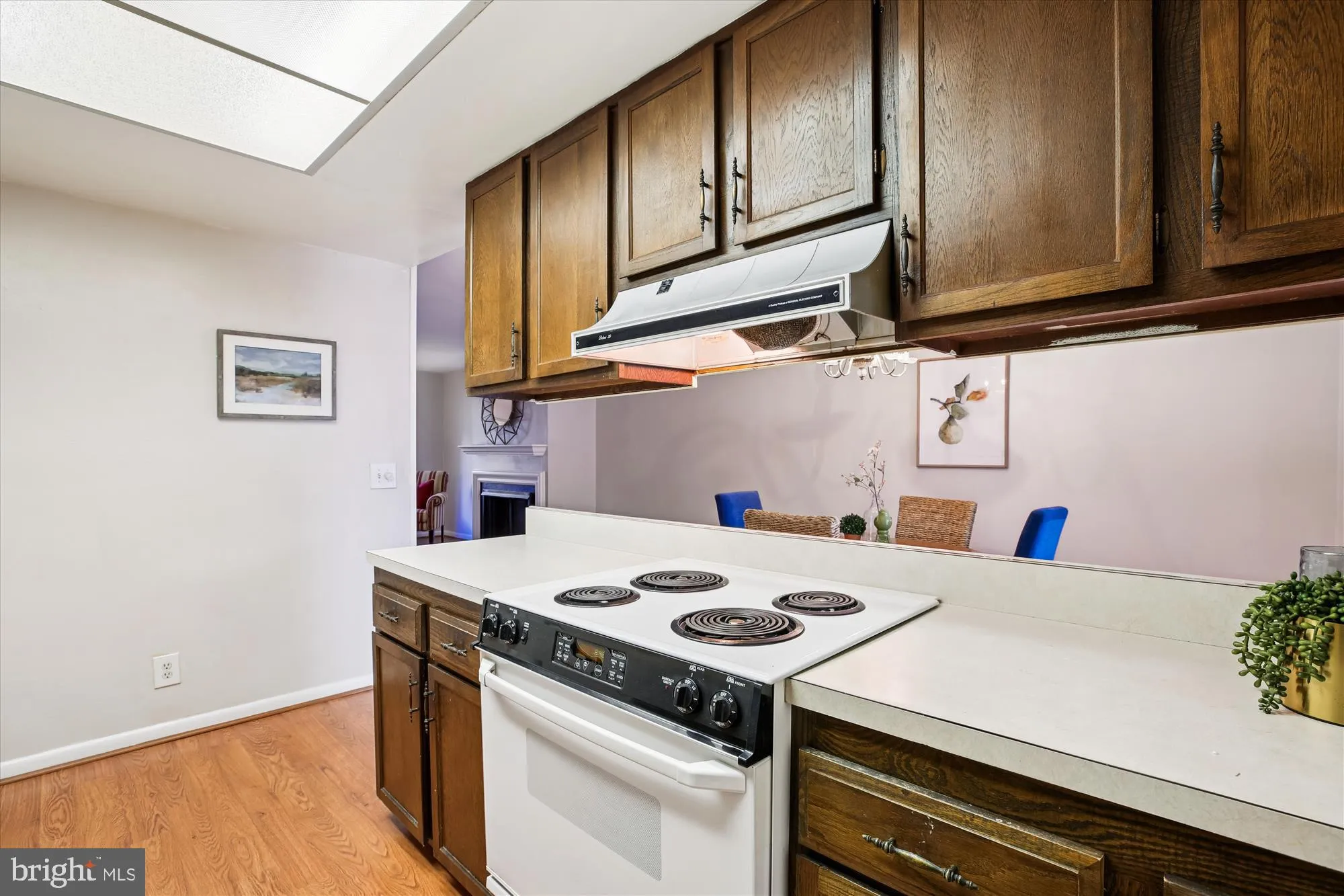 Property Slideshow image 10 of 28 | 3220 ludham dr # 196a, Silver Spring, MD, 20906