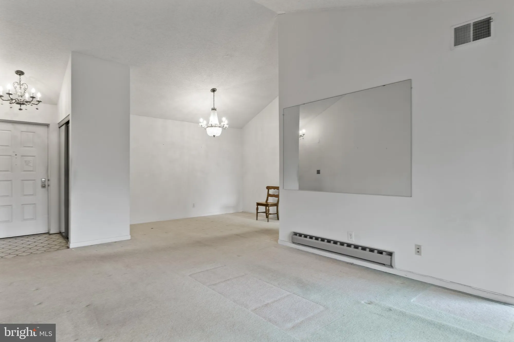 Property Slideshow image 6 of 31 | 15300 beaverbrook ct # 88-3f, Silver Spring, MD, 20906