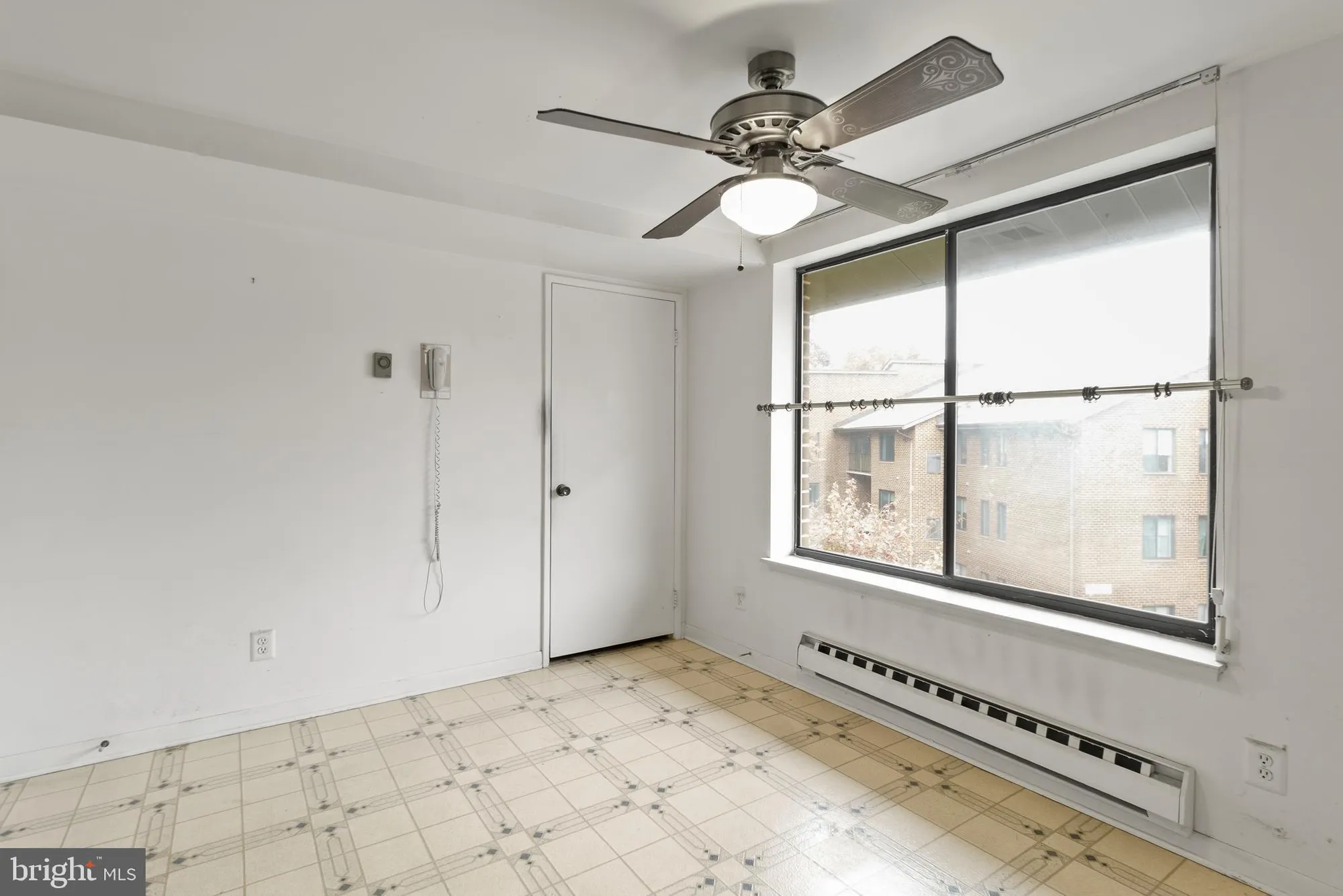 Property Slideshow image 12 of 31 | 15300 beaverbrook ct # 88-3f, Silver Spring, MD, 20906
