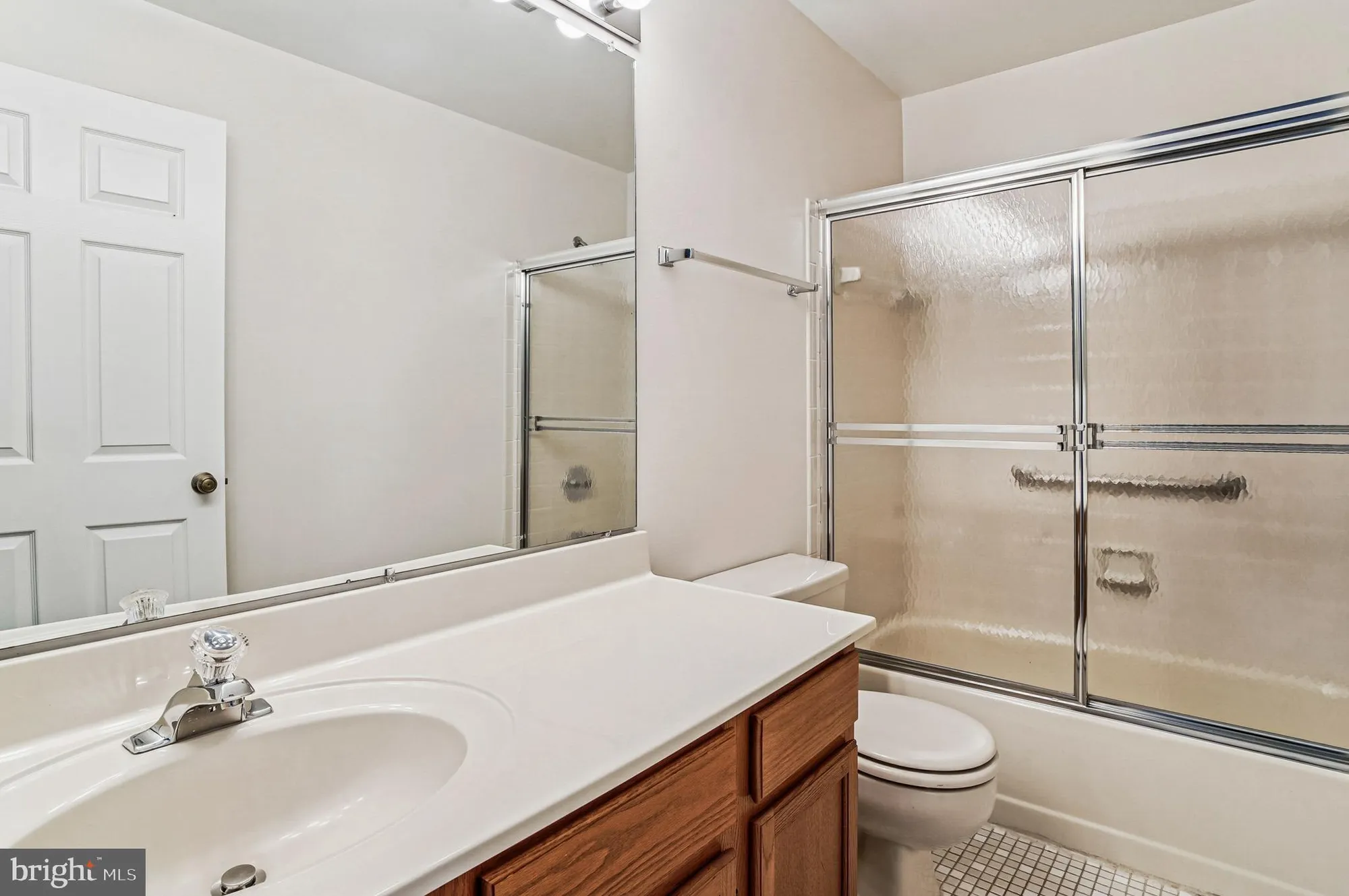 Property Slideshow image 29 of 53 | 2900 shipmaster way apt 216, Annapolis, MD, 21401