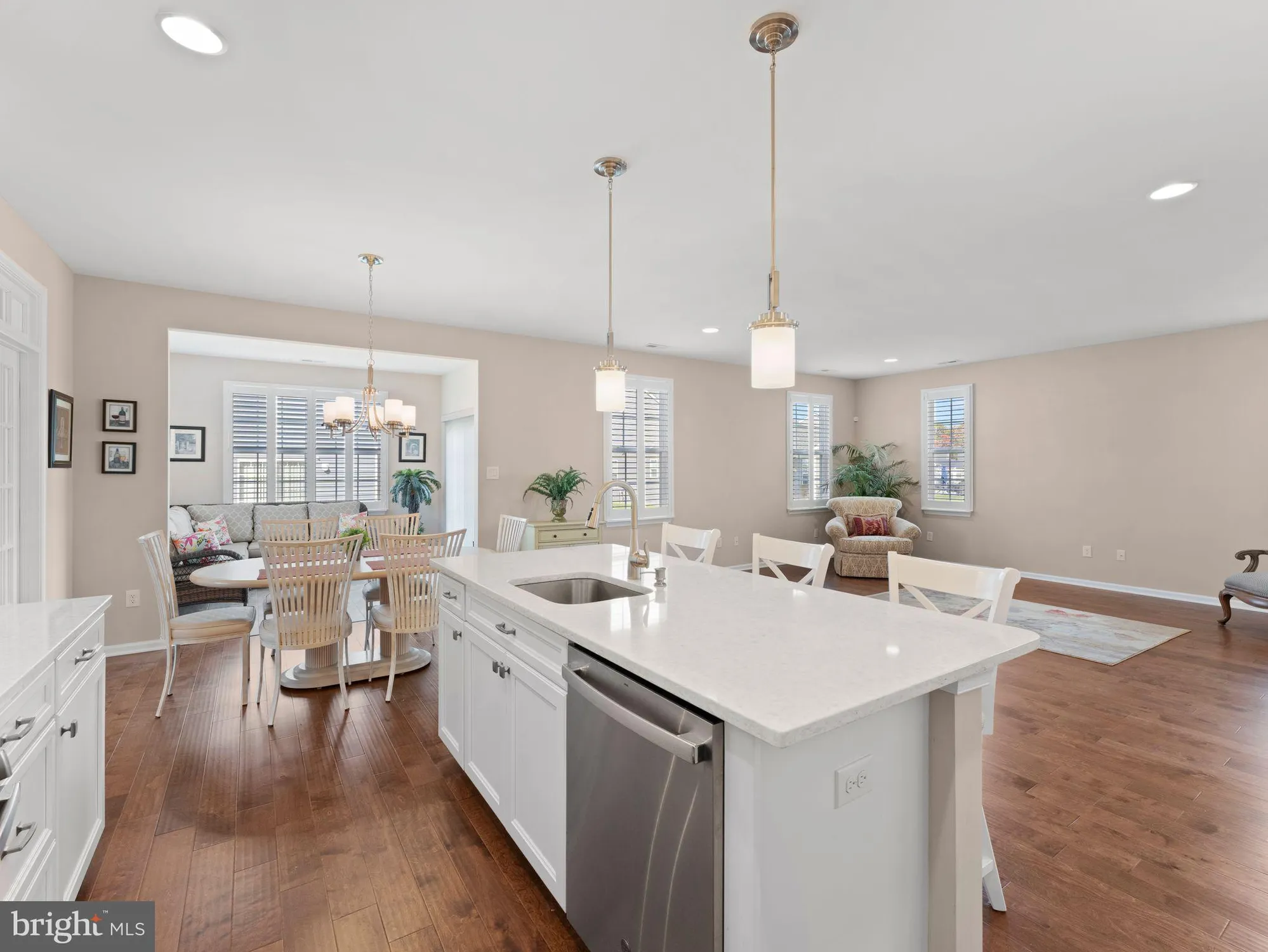 Property Slideshow image 14 of 33 | 215 kippen dr, Williamstown, NJ, 08094