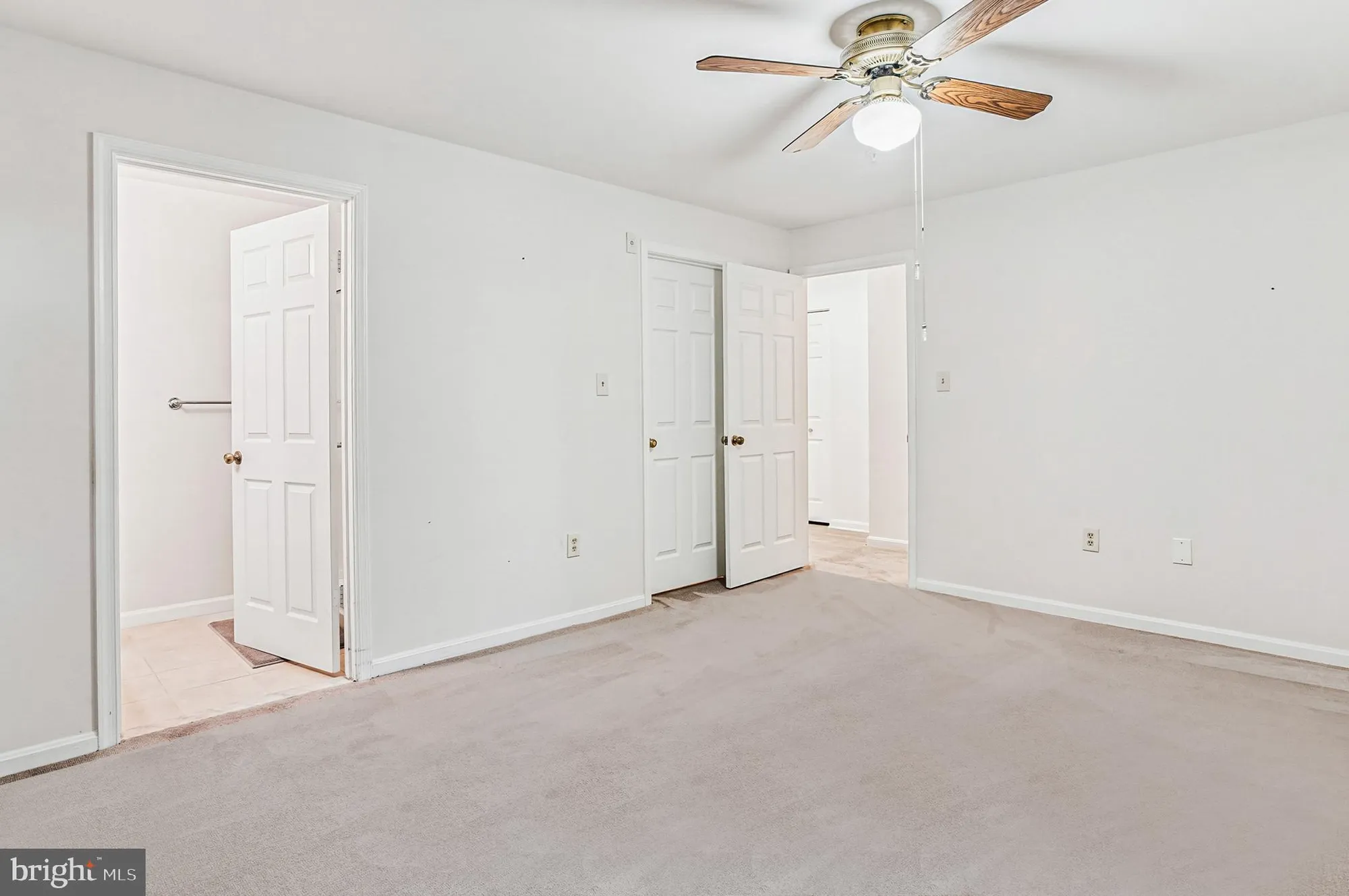 Property Slideshow image 35 of 53 | 2900 shipmaster way apt 216, Annapolis, MD, 21401