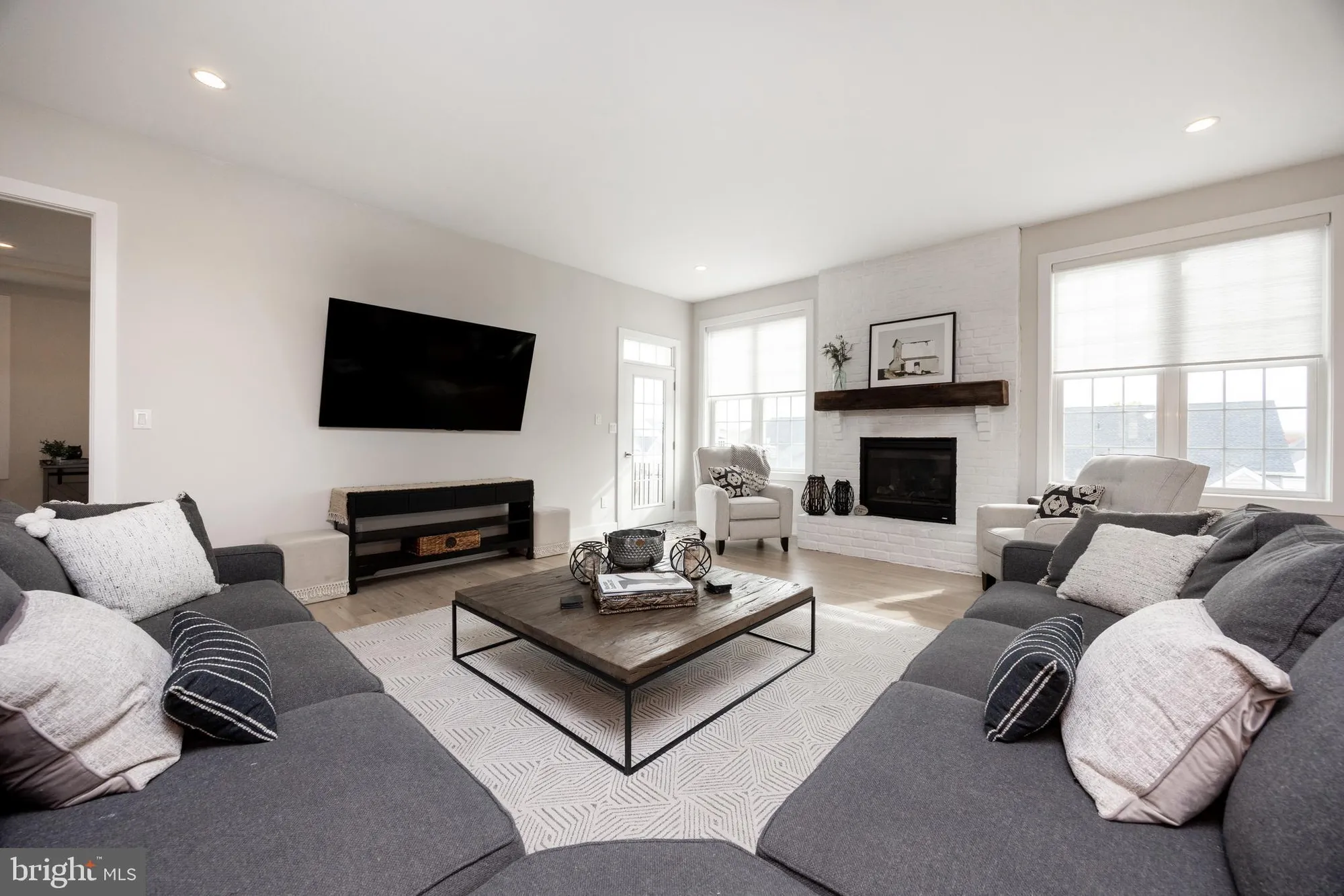 Property Slideshow image 18 of 42 | 609 metal st, Phoenixville, PA, 19460