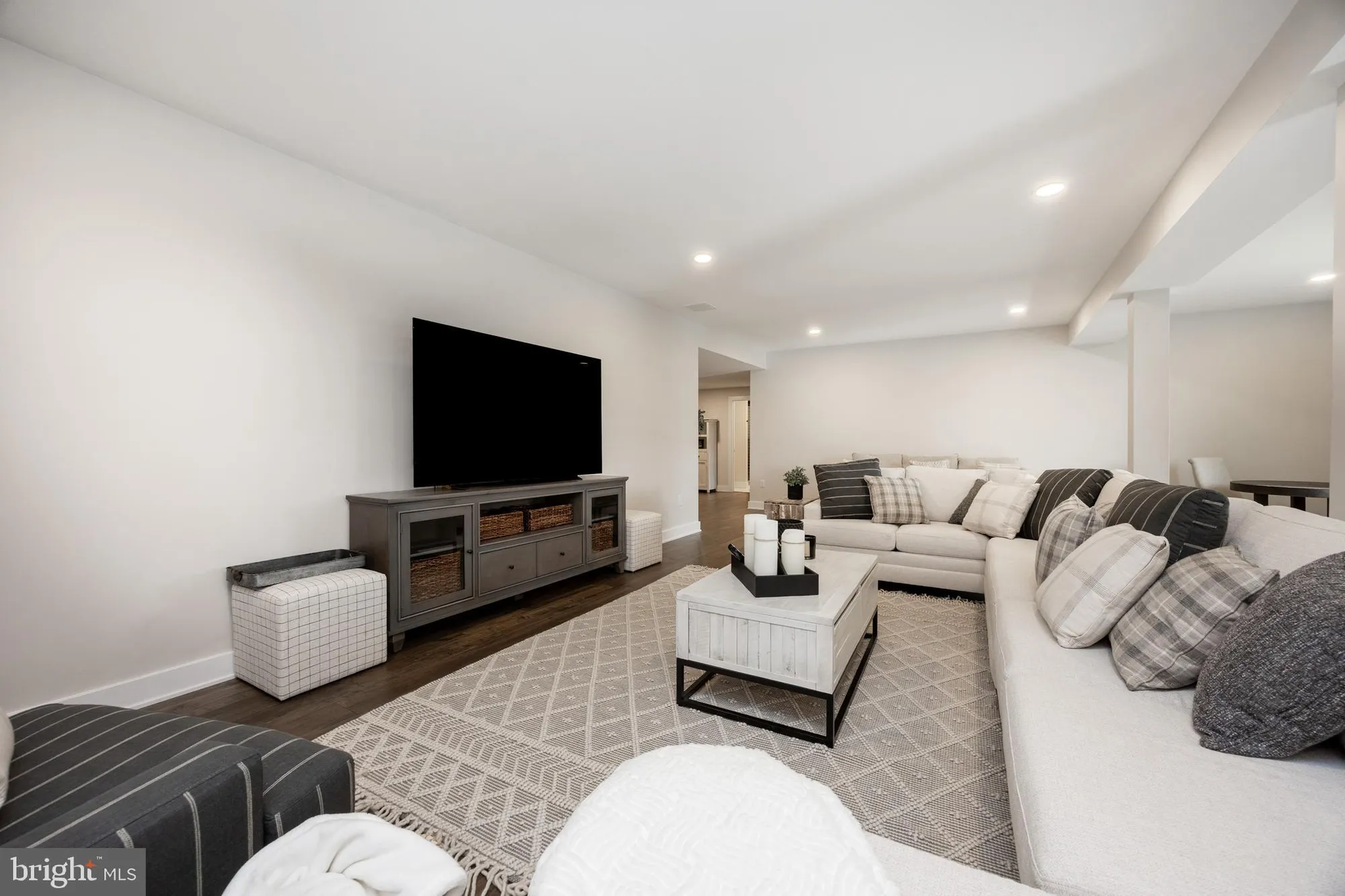 Property Slideshow image 36 of 42 | 609 metal st, Phoenixville, PA, 19460