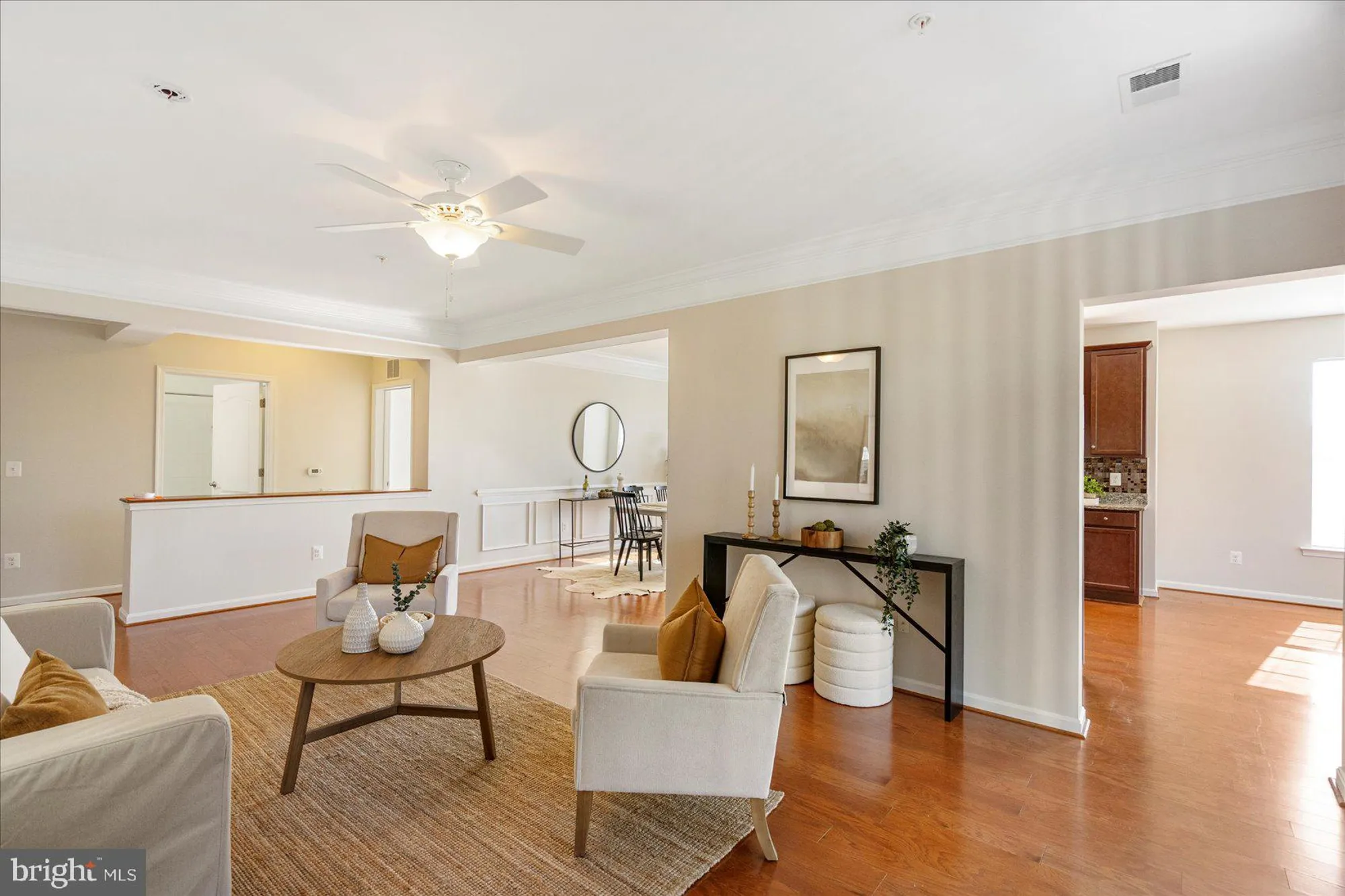 Property Slideshow image 9 of 42 | 601 quicksilver ct unit 203, Reisterstown, MD, 21136