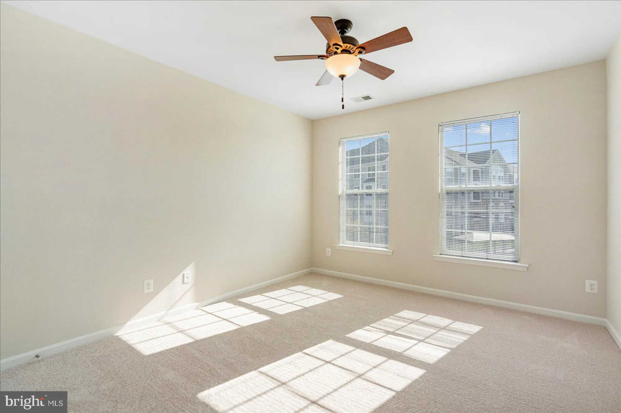 Property Slideshow image 26 of 42 | 601 quicksilver ct unit 203, Reisterstown, MD, 21136