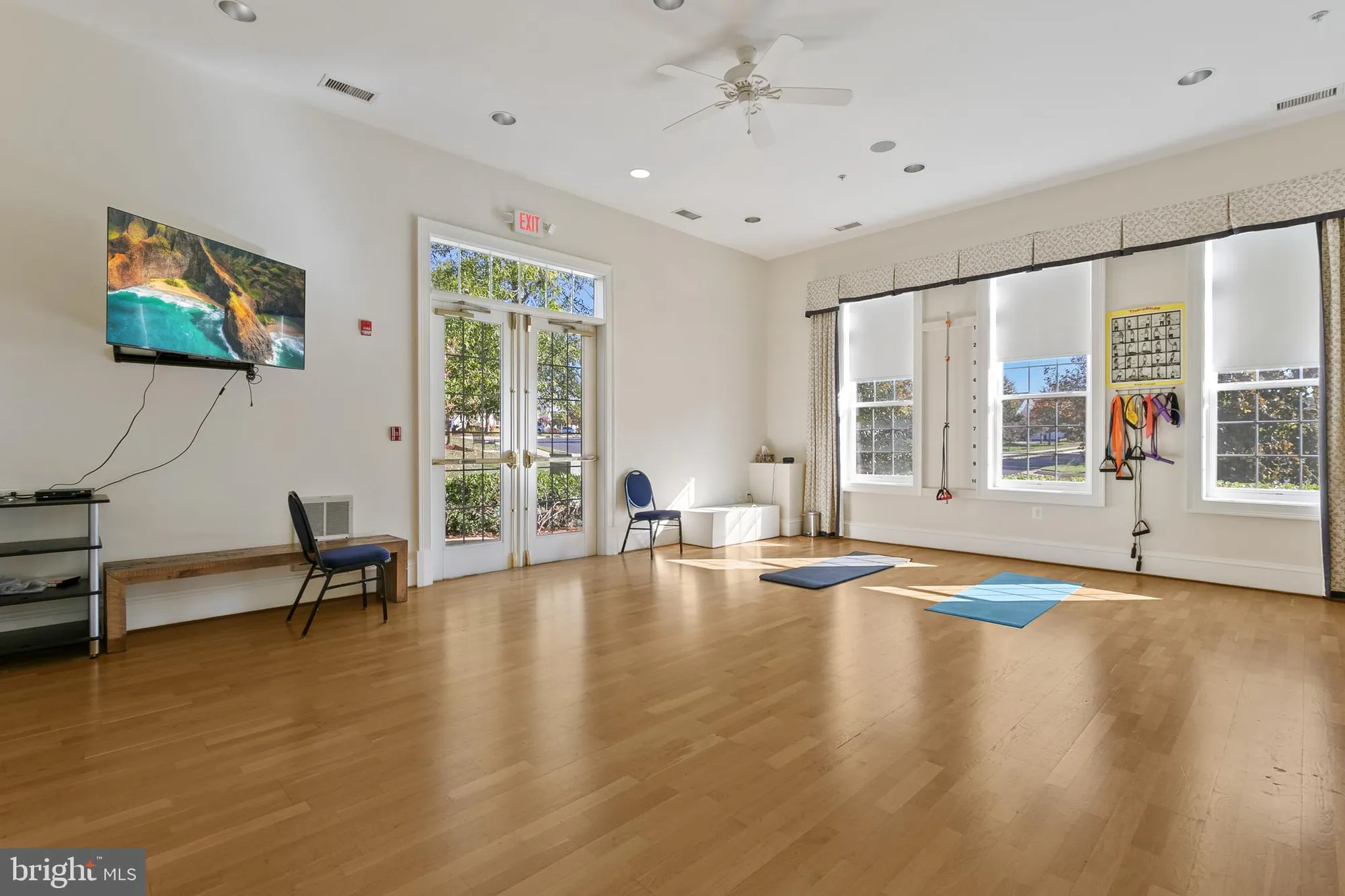 Property Slideshow image 78 of 94 | 8970 fascination ct apt 315, Lorton, VA, 22079