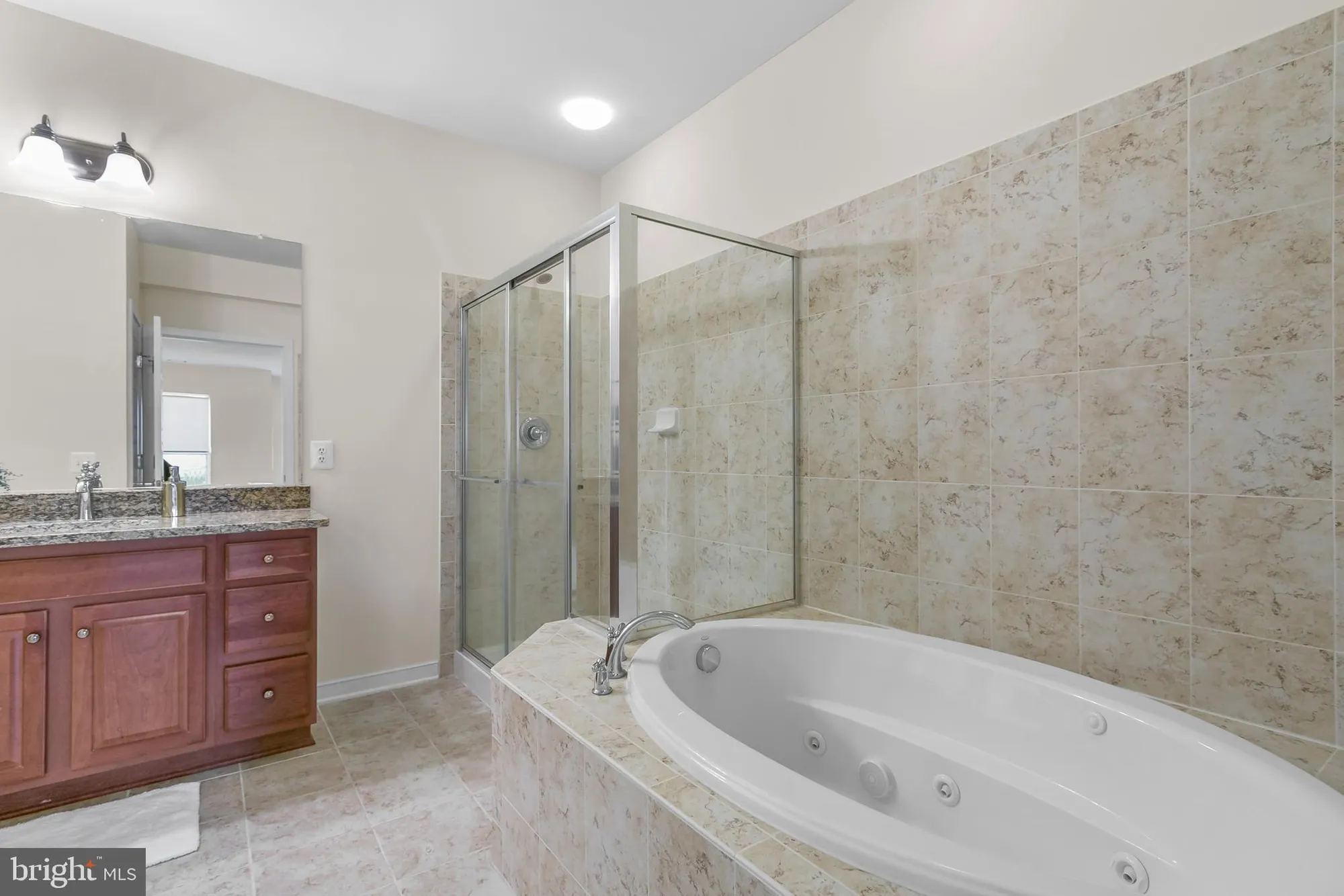 Property Slideshow image 38 of 94 | 8970 fascination ct apt 315, Lorton, VA, 22079