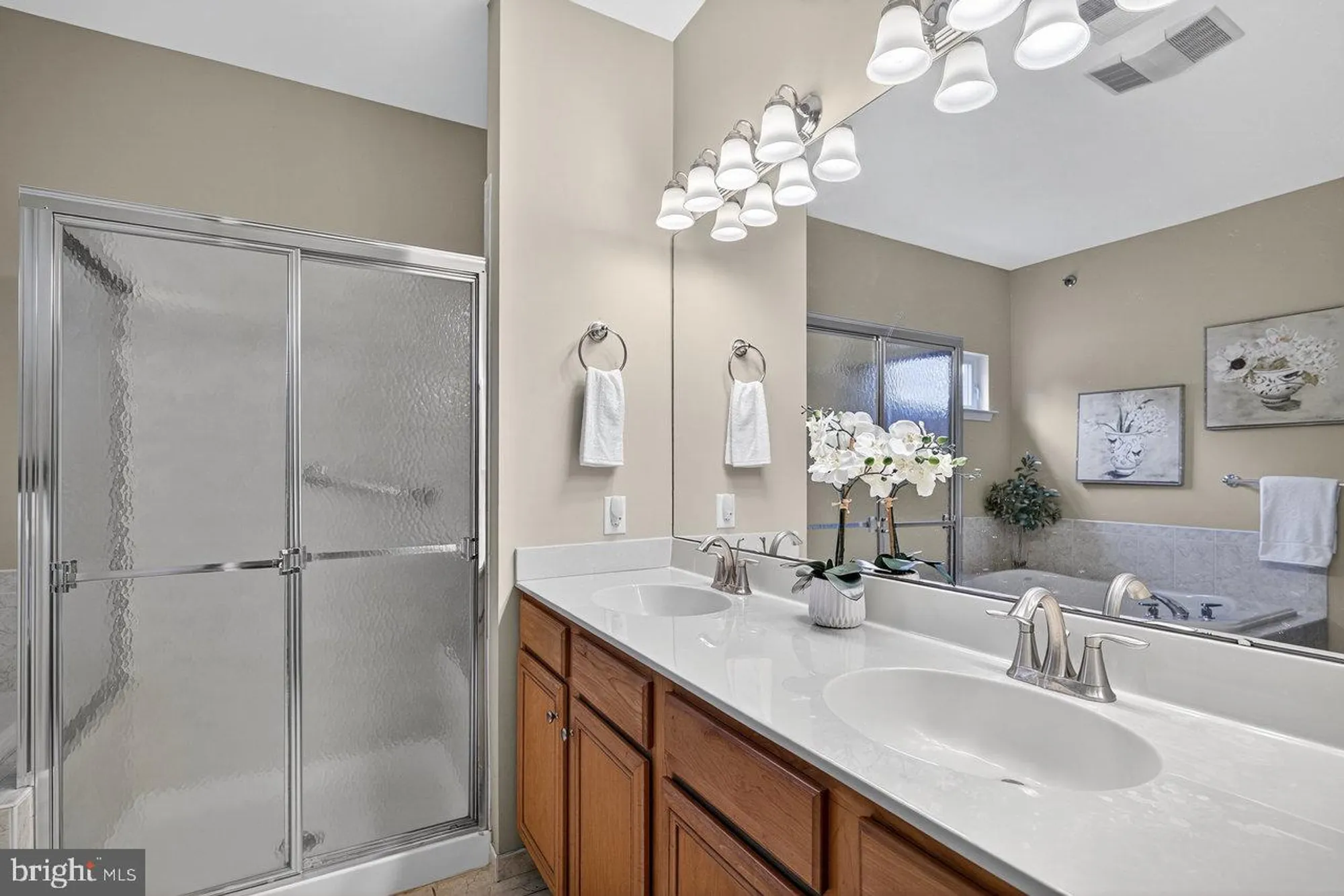 Property Slideshow image 23 of 35 | 55 rainflower ln, Princeton Junction, NJ, 08550