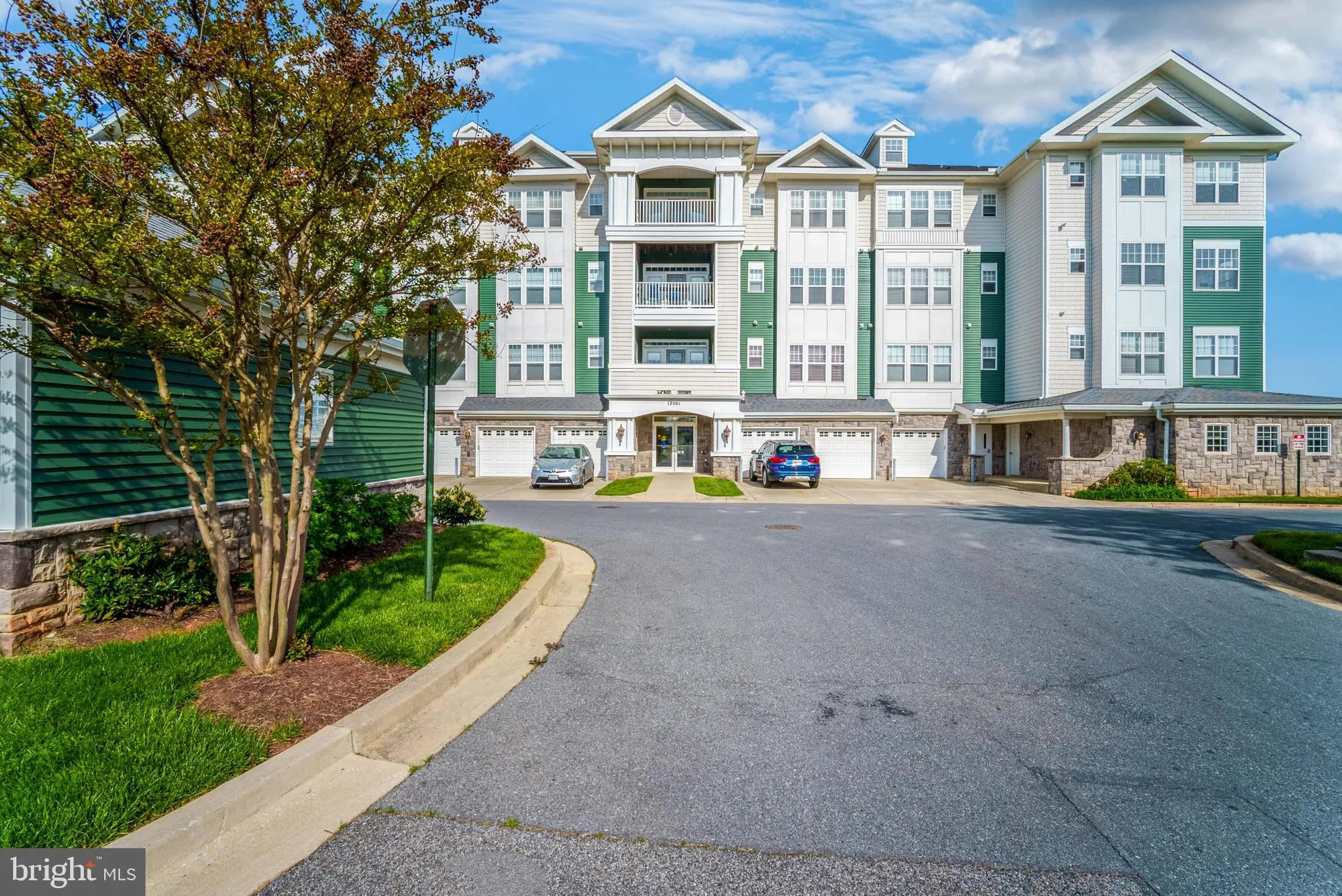 Property Slideshow image 1 of 3 | 13501 belle chasse blvd 215, Laurel, MD, 20707