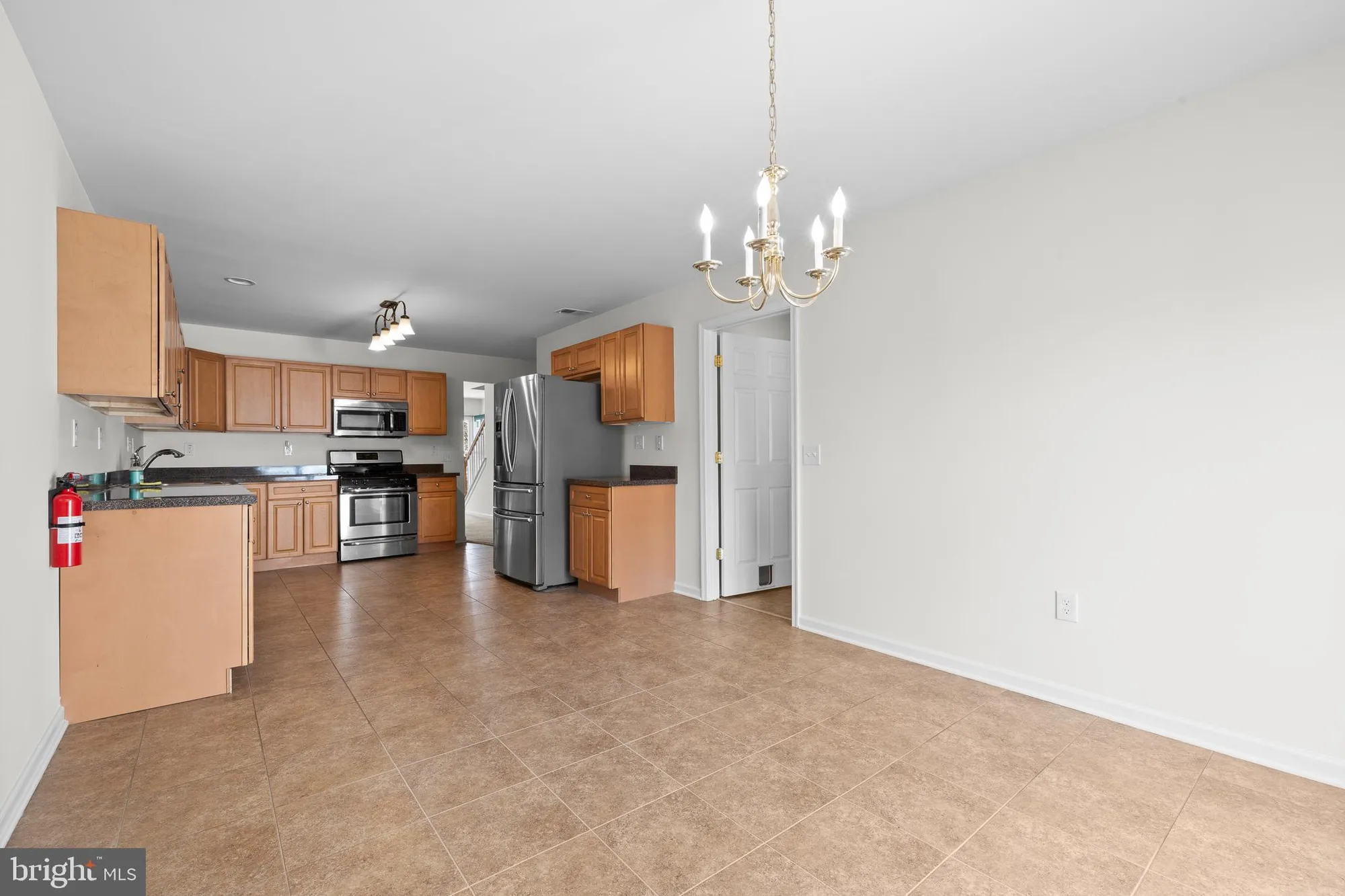 Property Slideshow image 16 of 23 | 1536 glasgow st 80, Pottstown, PA, 19464
