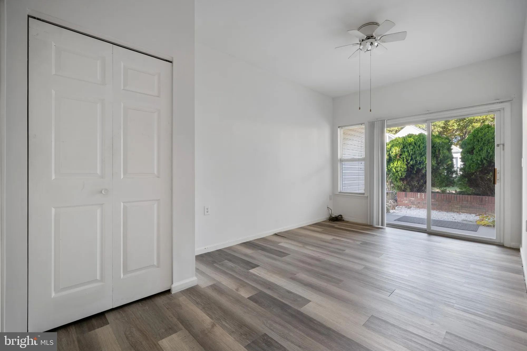 Property Slideshow image 20 of 36 | 16 newport rd, Manahawkin, NJ, 08050