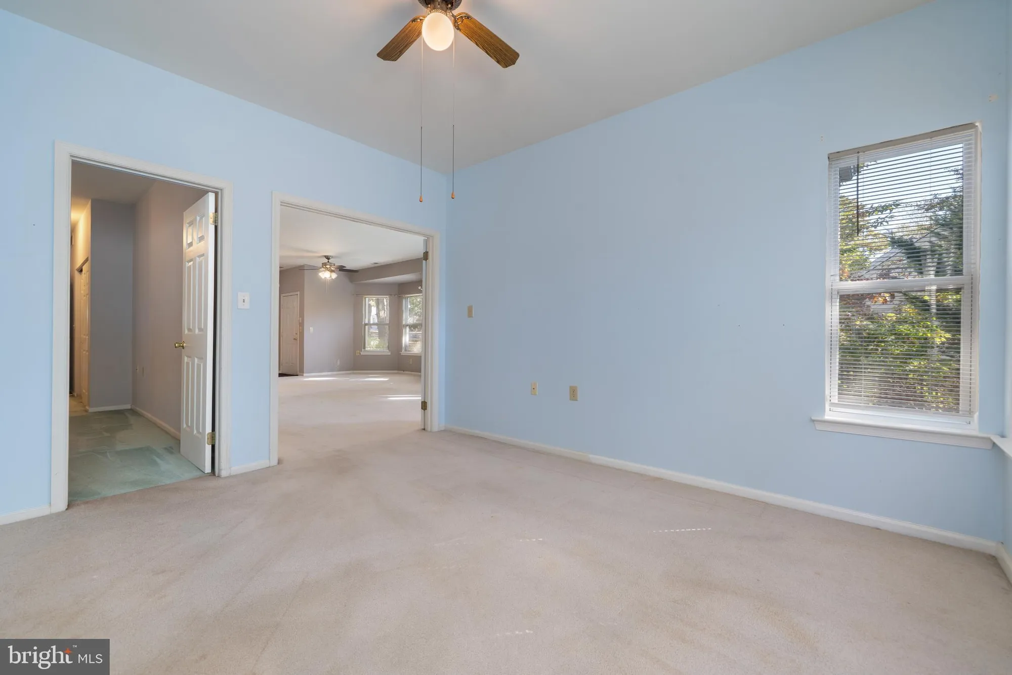 Property Slideshow image 14 of 36 | 16 newport rd, Manahawkin, NJ, 08050
