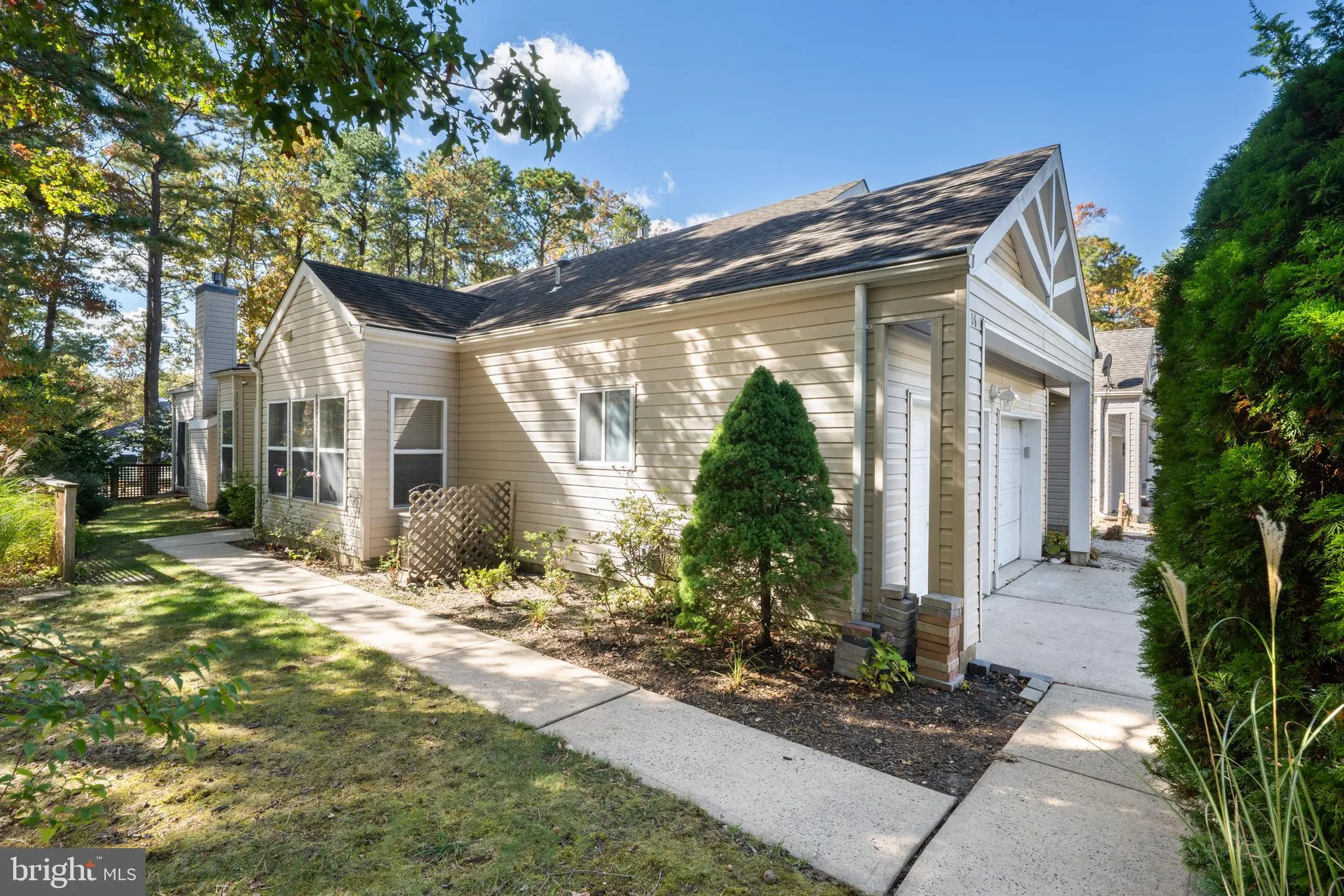 Property Slideshow image 26 of 36 | 16 newport rd, Manahawkin, NJ, 08050