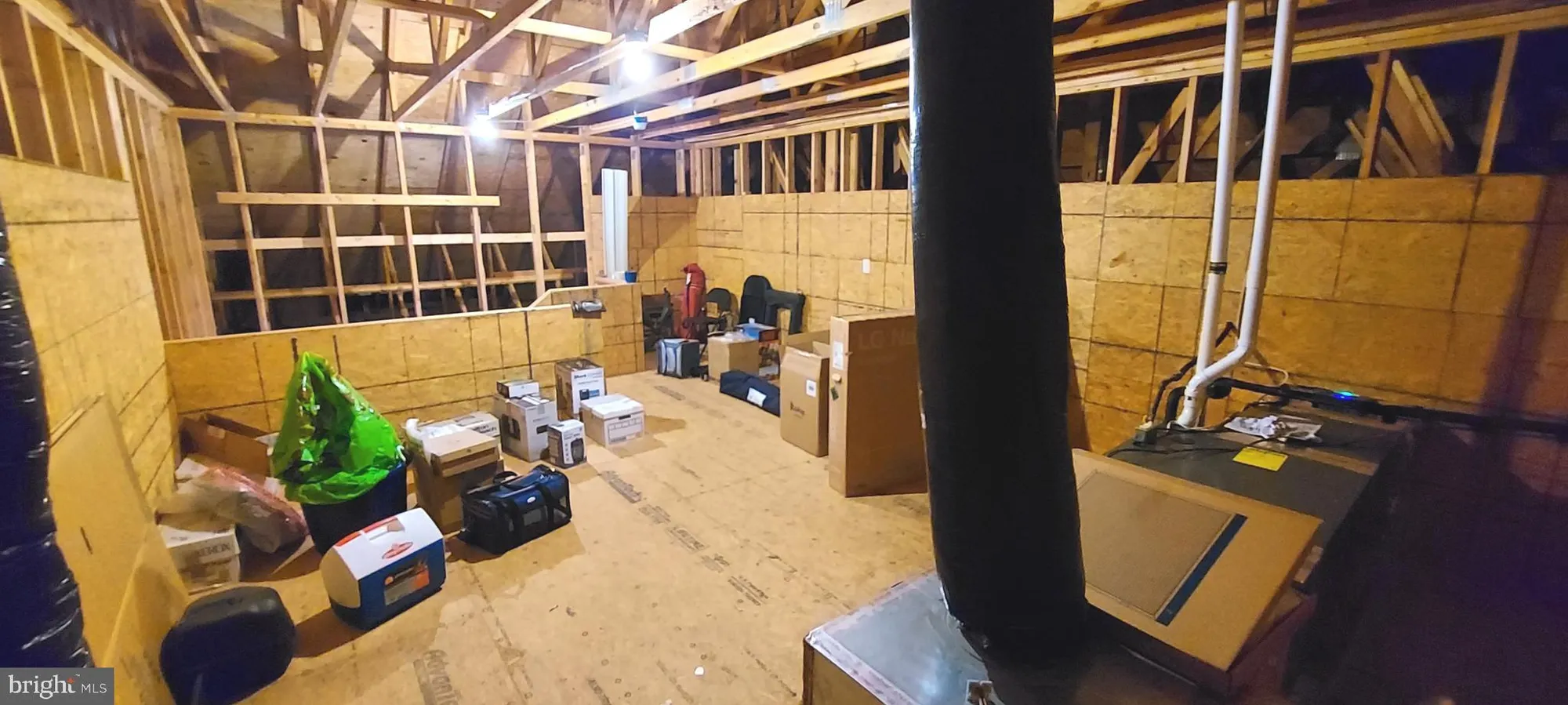 Property Slideshow image 19 of 38 | 107 gazebo ln, Middletown, DE, 19709