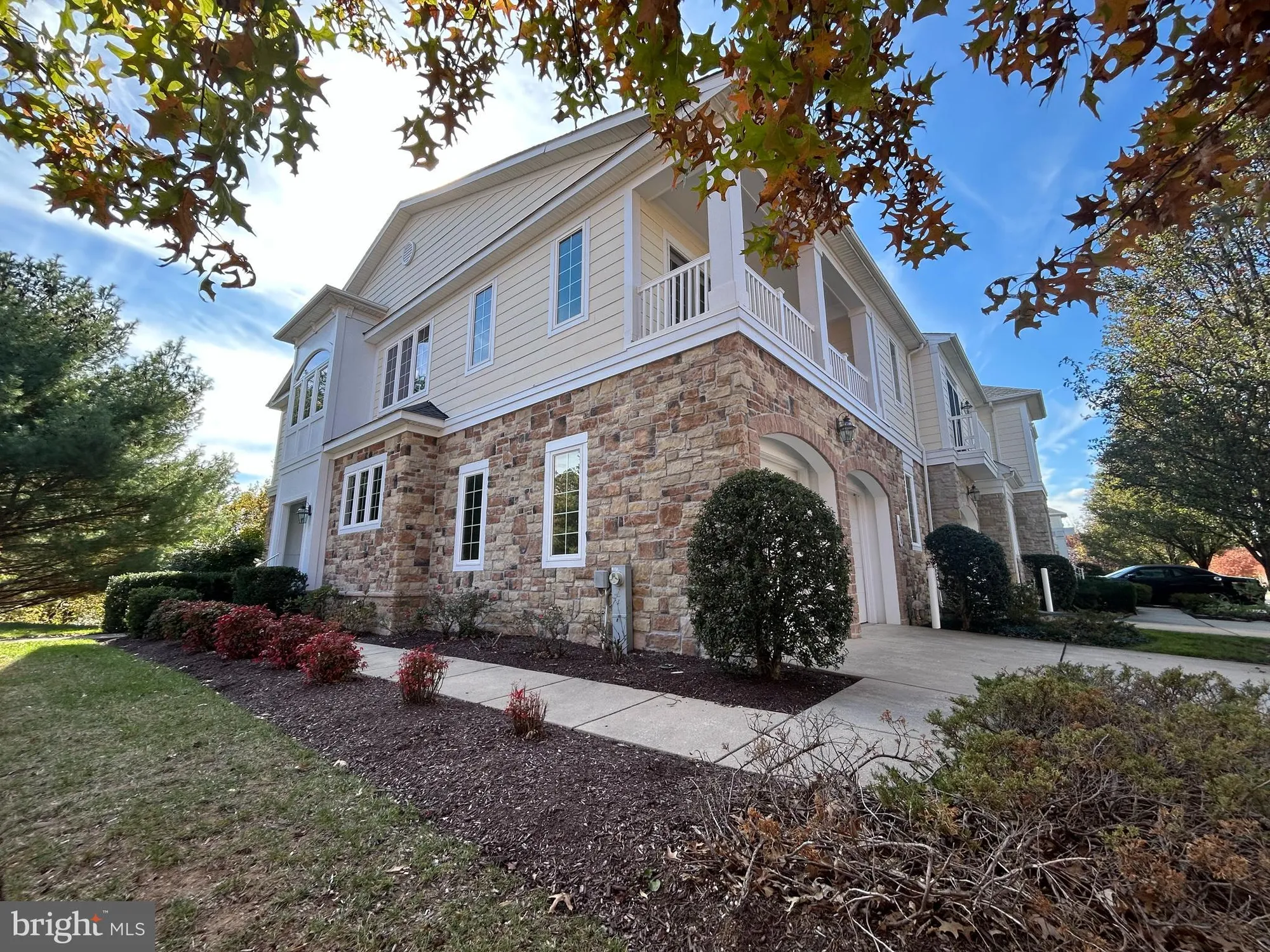 Property Slideshow image 1 of 19 | 8740 endless ocean way 26, Columbia, MD, 21045