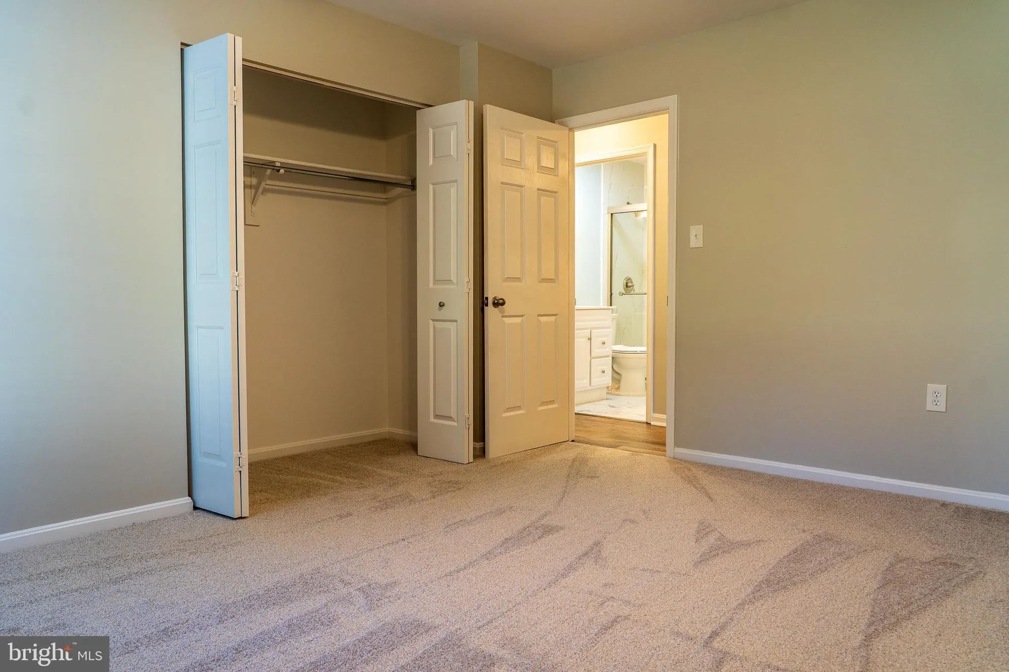 Property Slideshow image 21 of 25 | 1909 marconi cir, Annapolis, MD, 21401