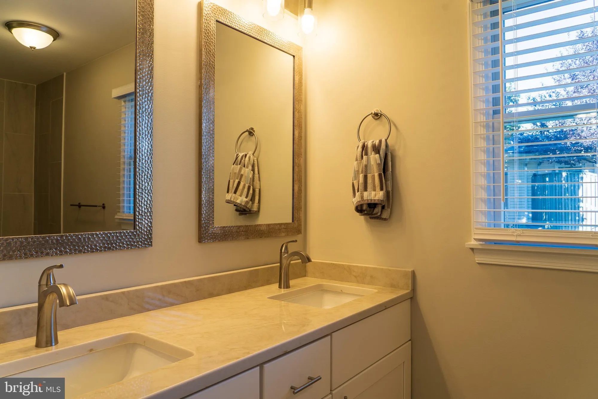 Property Slideshow image 18 of 25 | 1909 marconi cir, Annapolis, MD, 21401