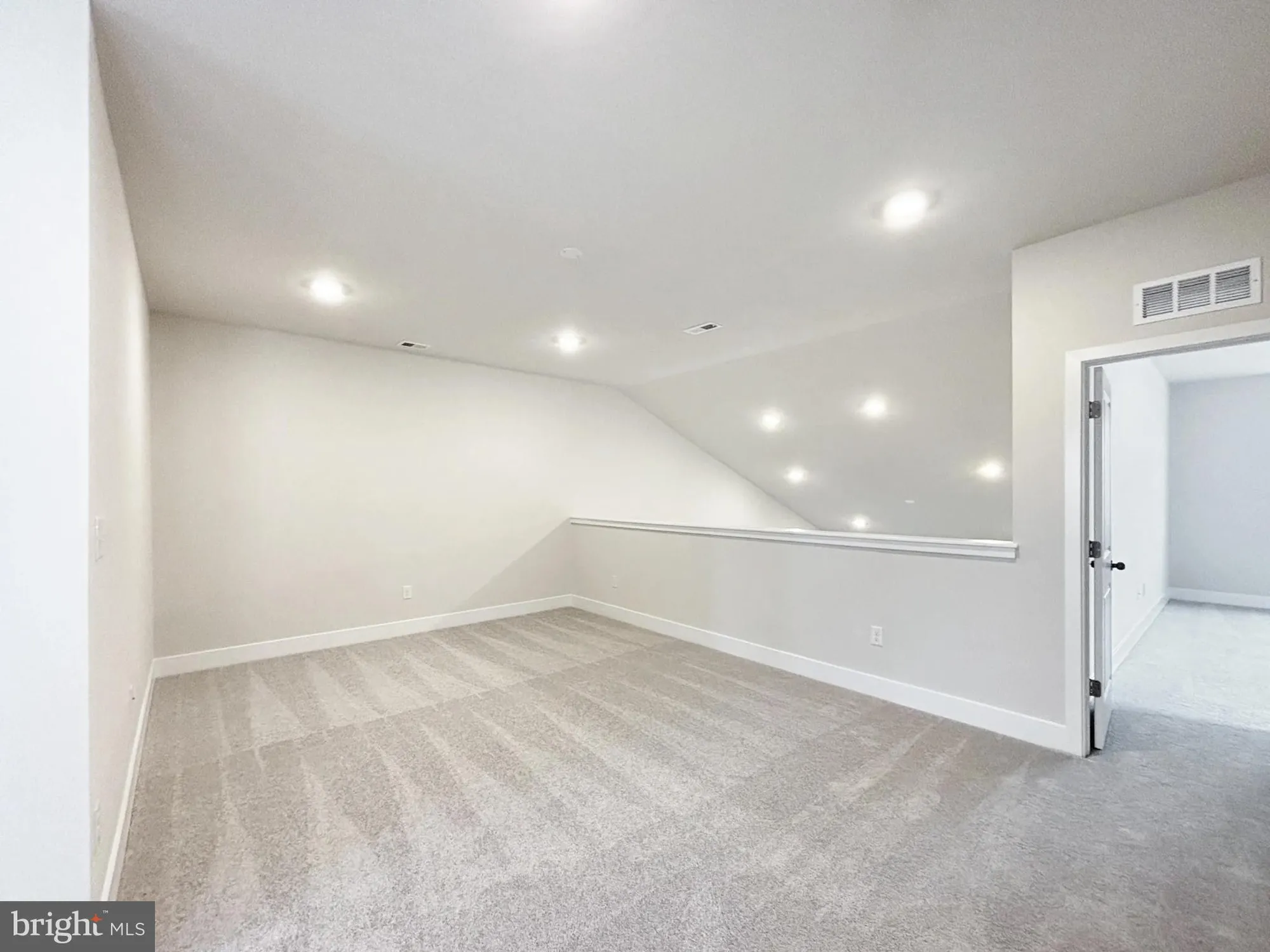 Property Slideshow image 6 of 36 | 154 grand overlook dr, Gettysburg, PA, 17325