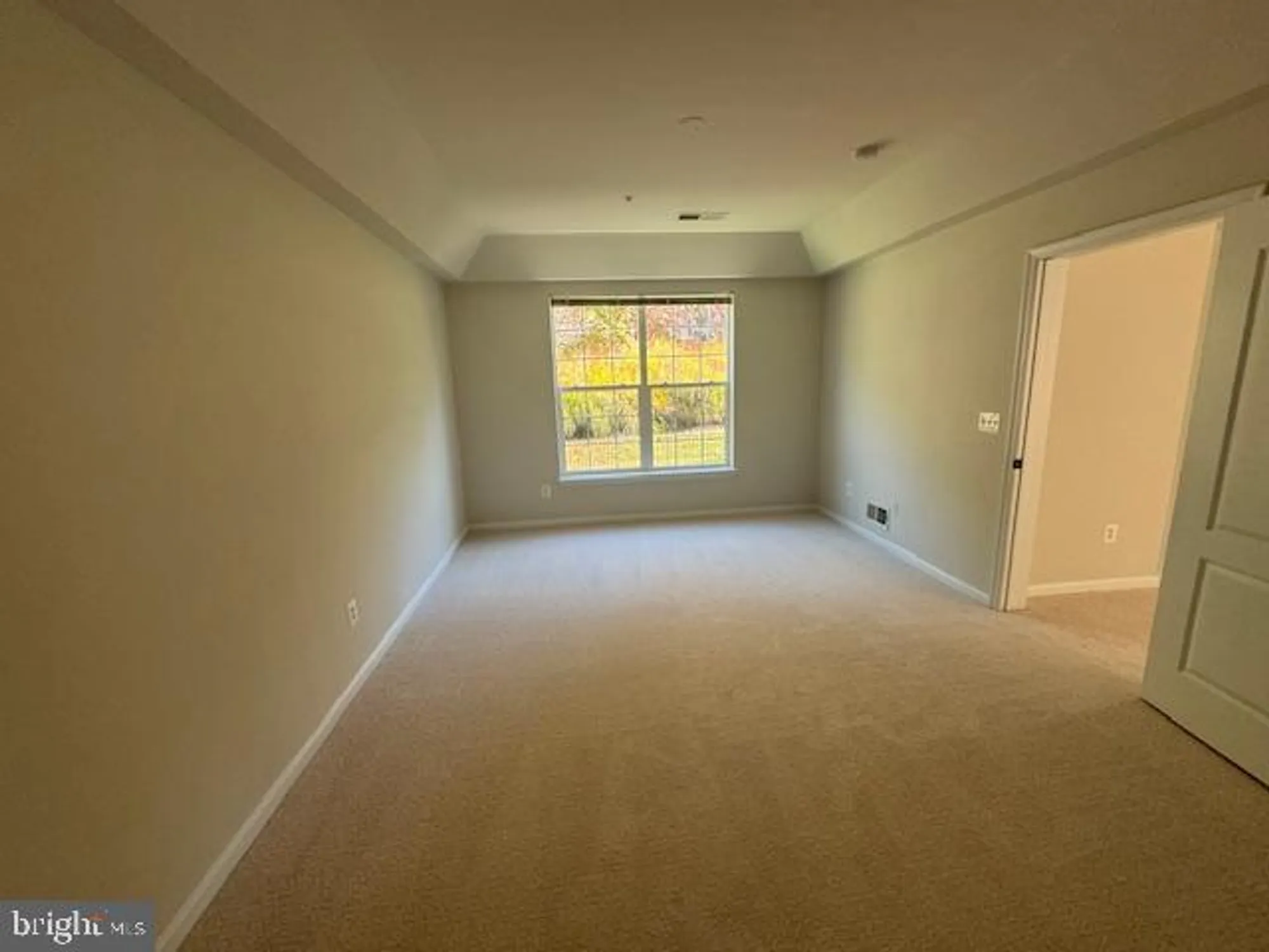 Property Slideshow image 9 of 26 | 8612 fluttering leaf trl 203, Odenton, MD, 21113