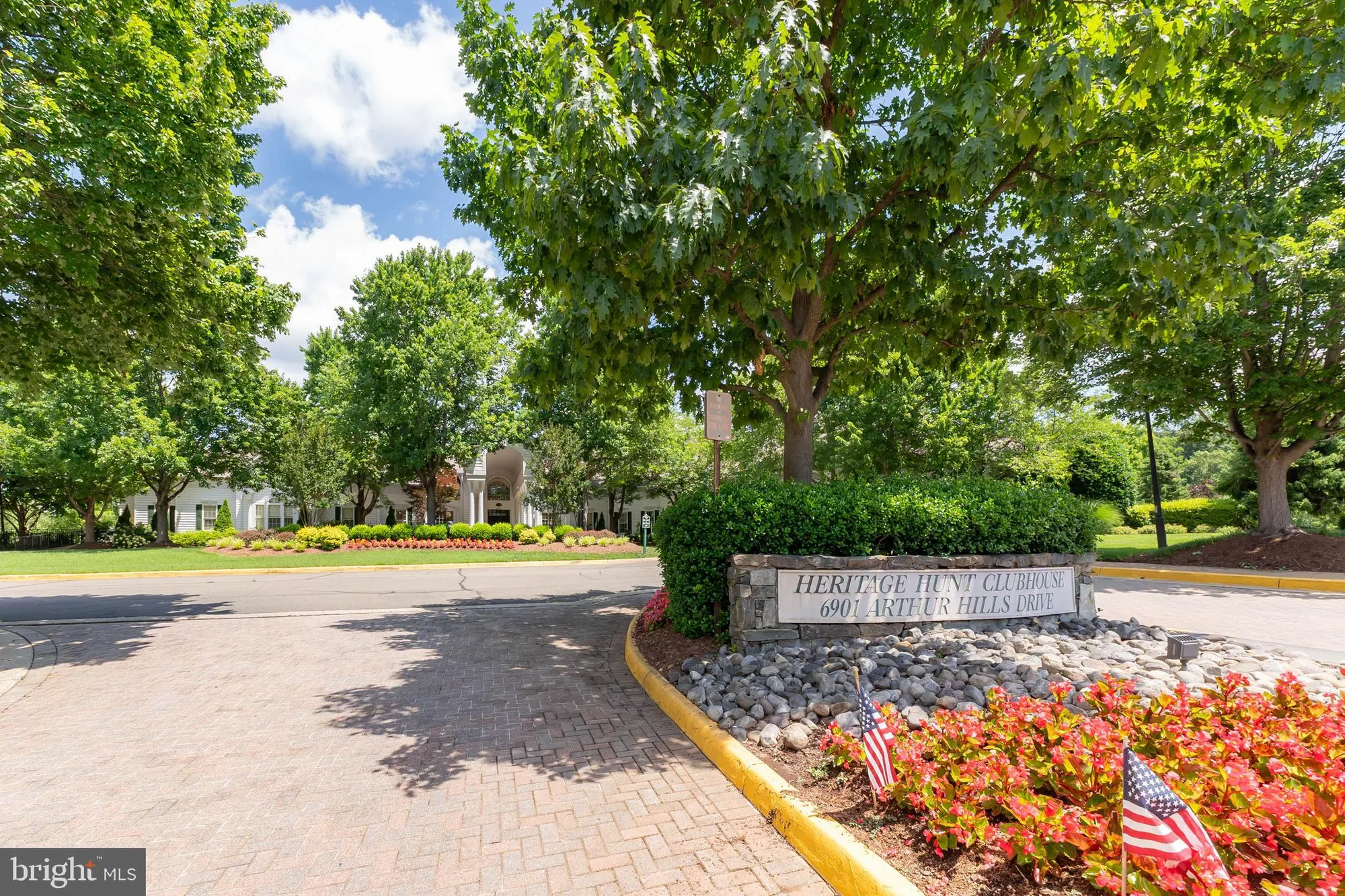 Property Slideshow image 33 of 55 | 6880 saddle run way, Gainesville, VA, 20155