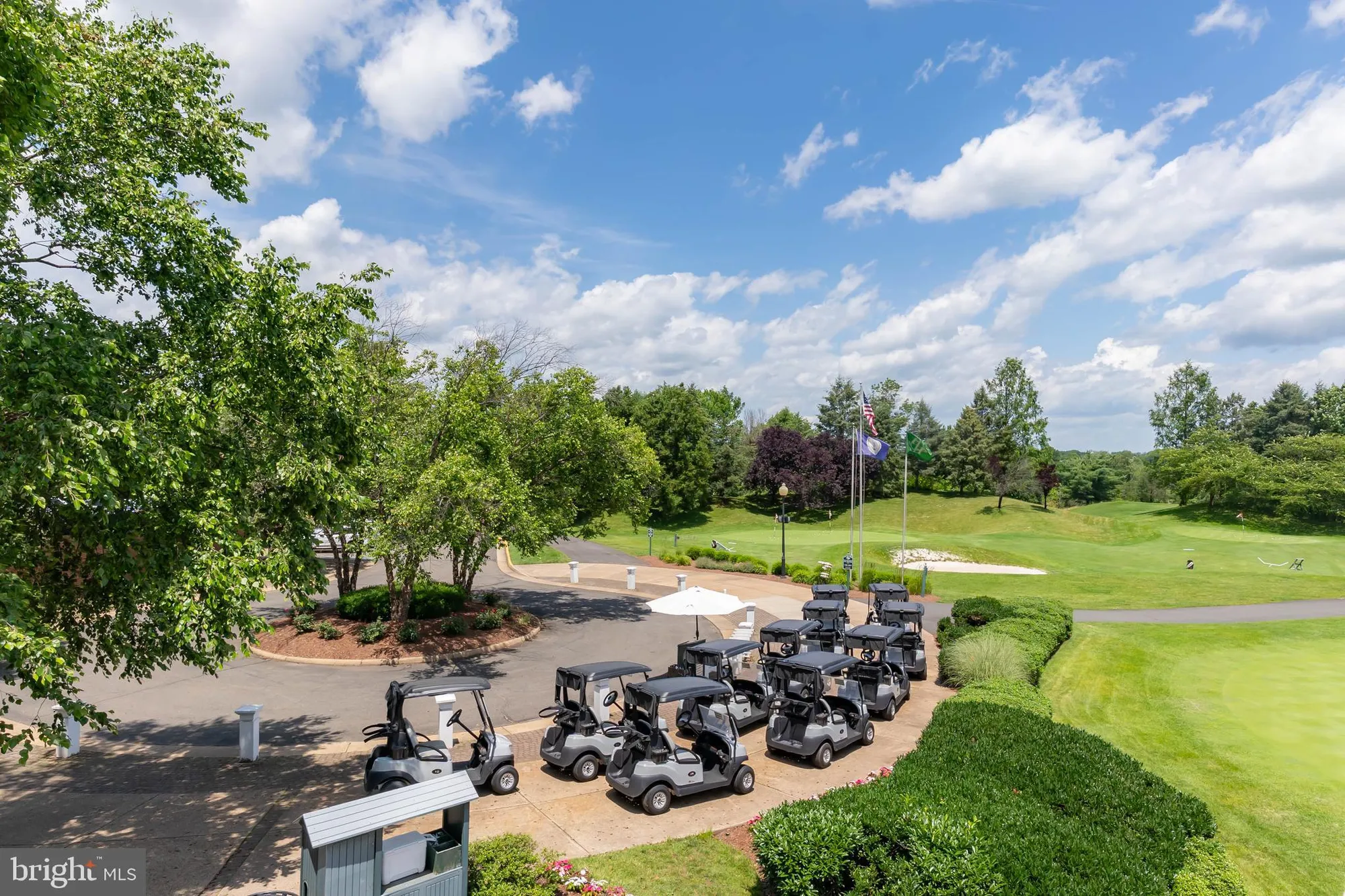 Property Slideshow image 35 of 55 | 6880 saddle run way, Gainesville, VA, 20155