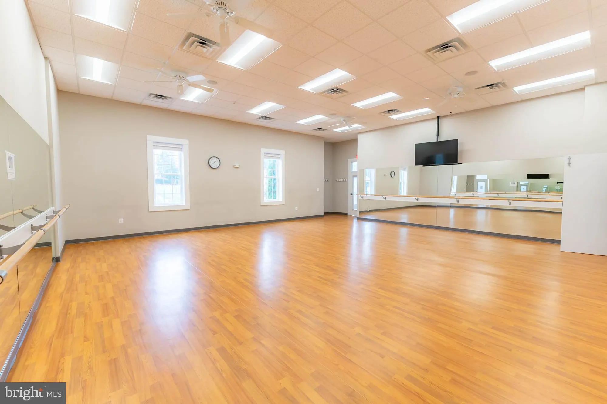 Property Slideshow image 48 of 55 | 6880 saddle run way, Gainesville, VA, 20155