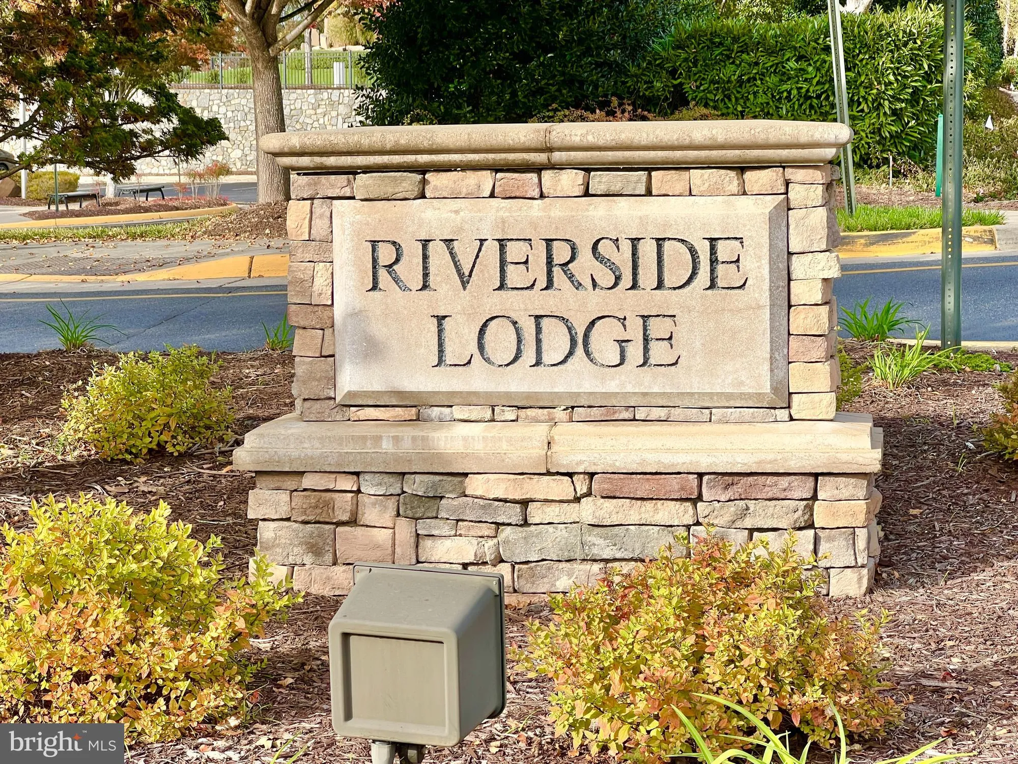 Property Slideshow image 8 of 12 | 270 long point dr, Fredericksburg, VA, 22406