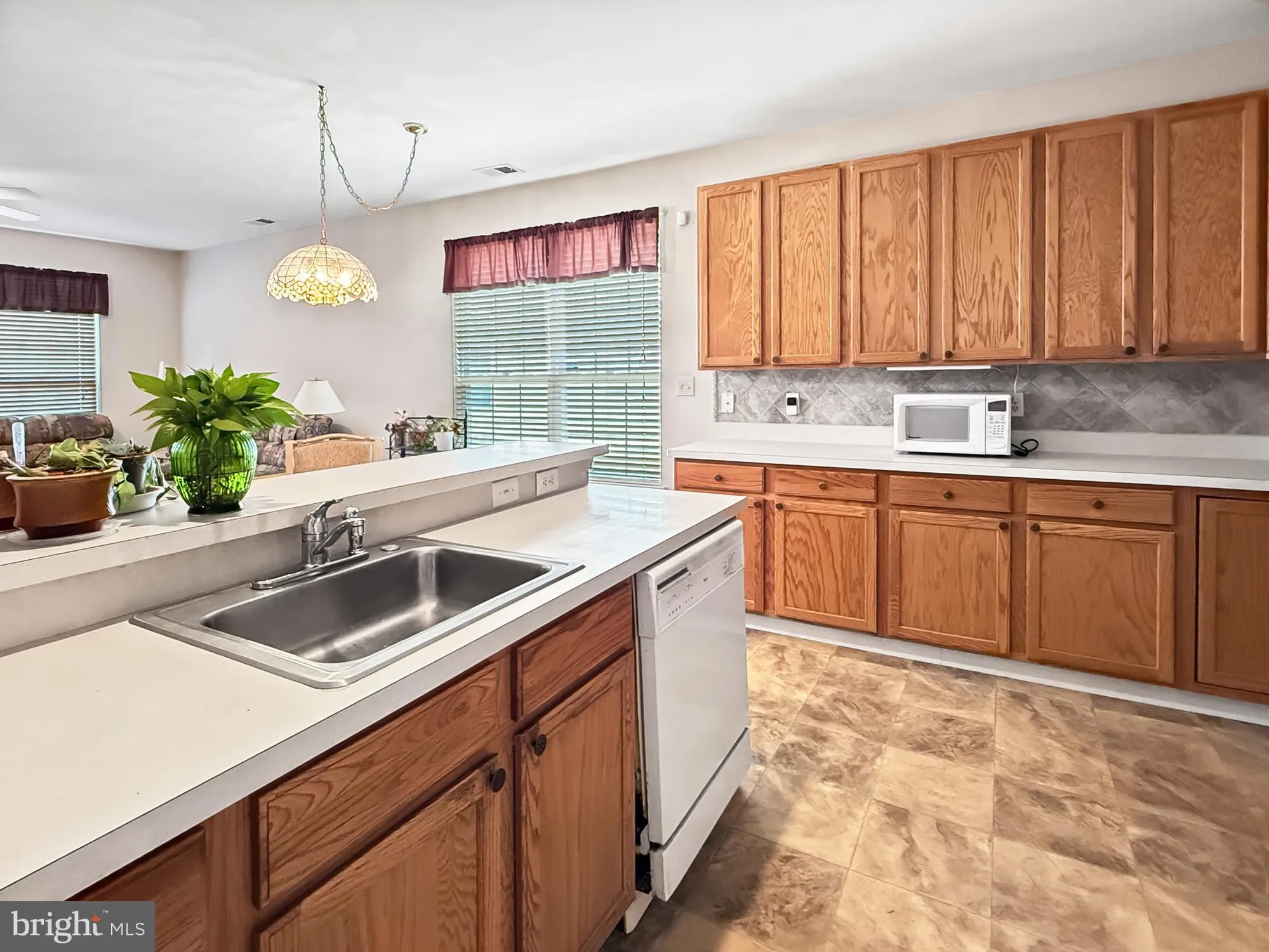 Property Slideshow image 3 of 36 | 49 chamber ln, Columbus, NJ, 08022