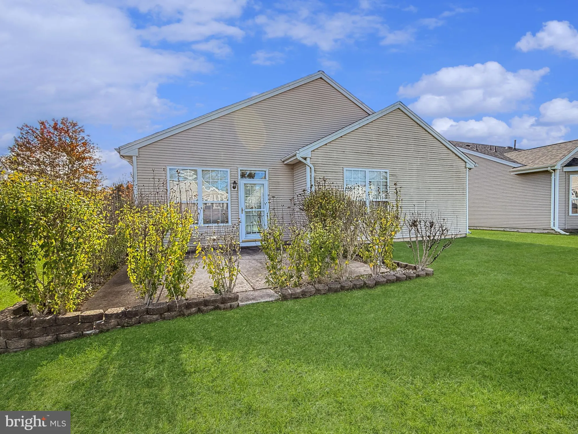 Property Slideshow image 16 of 36 | 49 chamber ln, Columbus, NJ, 08022