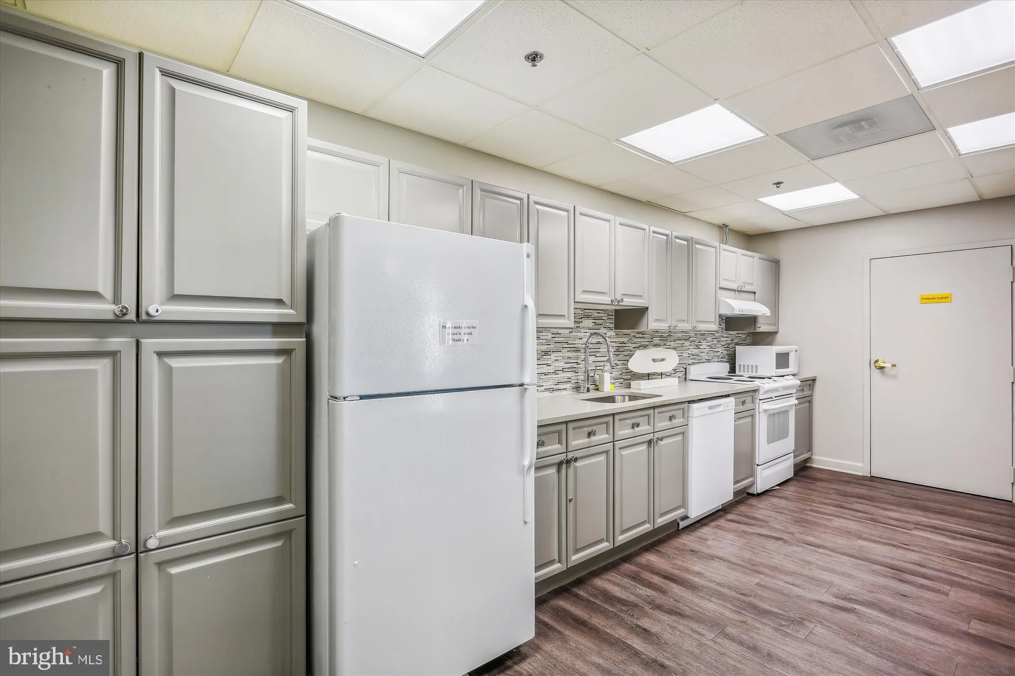 Property Slideshow image 43 of 70 | 2901 s leisure world blvd 304, Silver Spring, MD, 20906