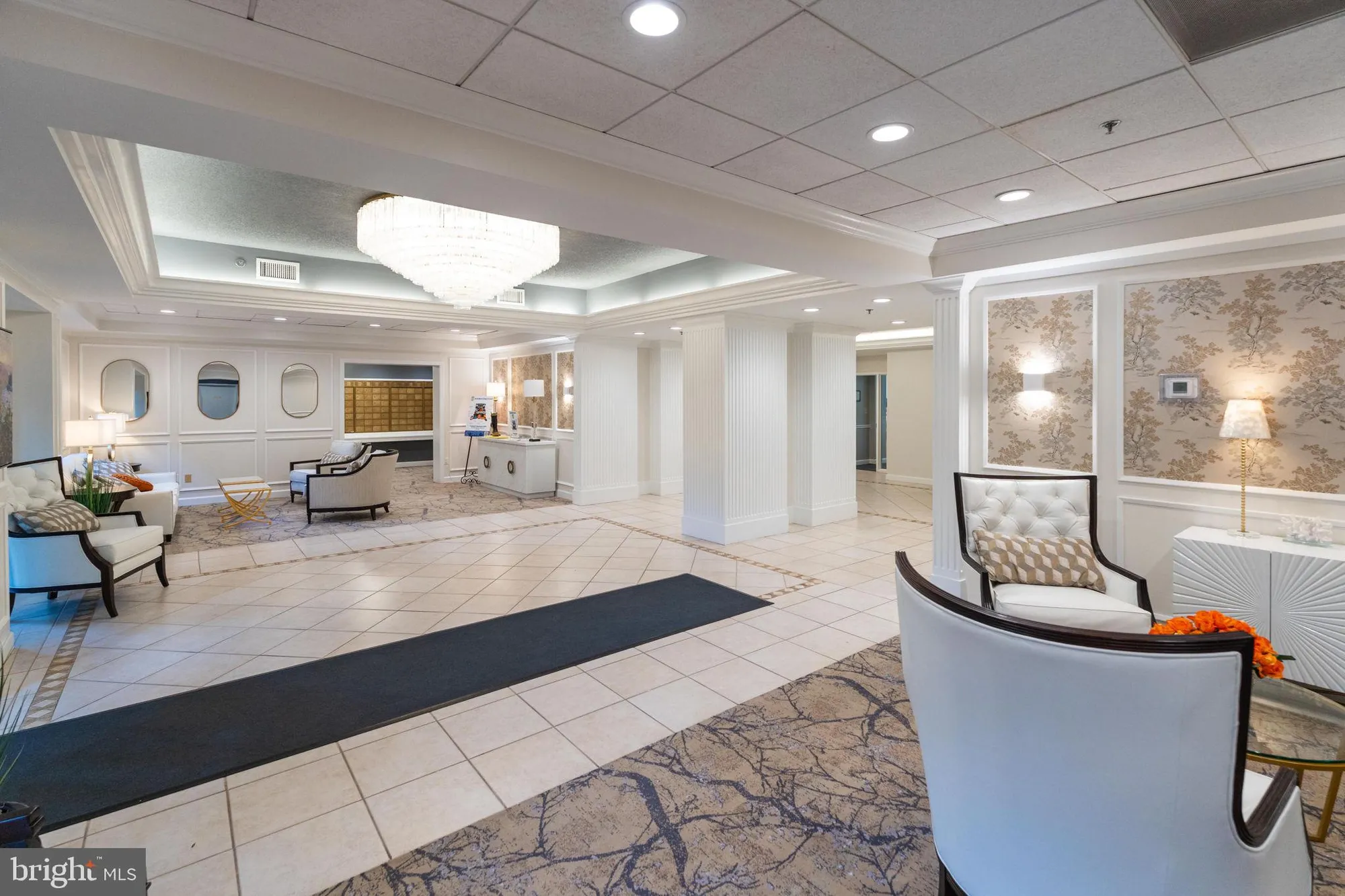 Property Slideshow image 4 of 80 | 19385 cypress ridge ter unit 907, Leesburg, VA, 20176