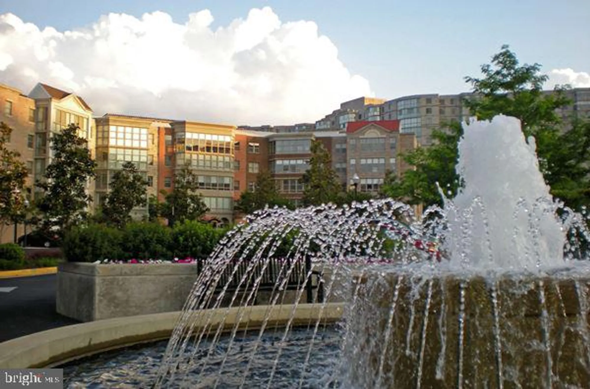 Property Slideshow image 51 of 80 | 19385 cypress ridge ter unit 907, Leesburg, VA, 20176