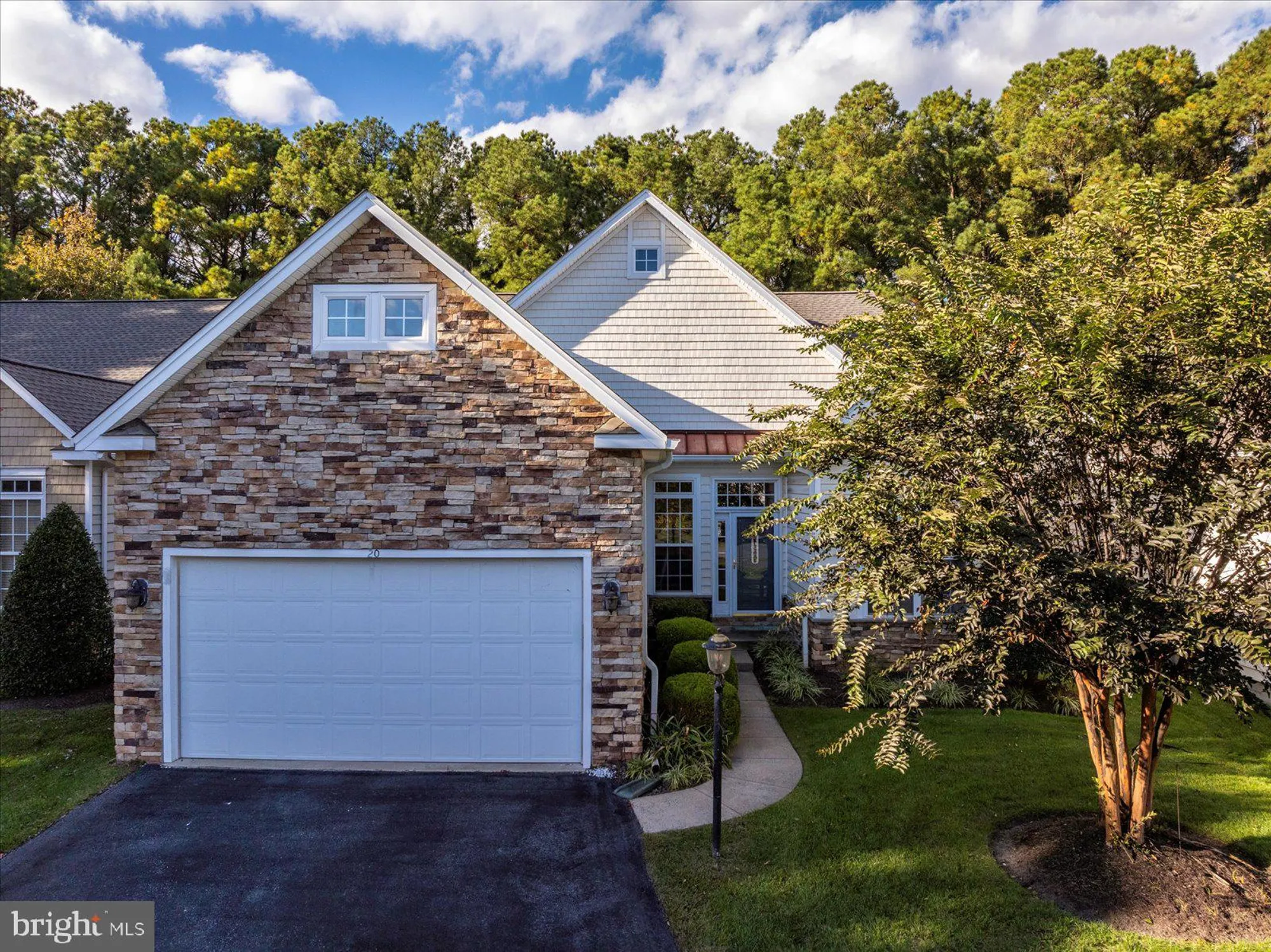 Property Slideshow image 1 of 62 | 20 chatham ct, Ocean Pines, MD, 21811