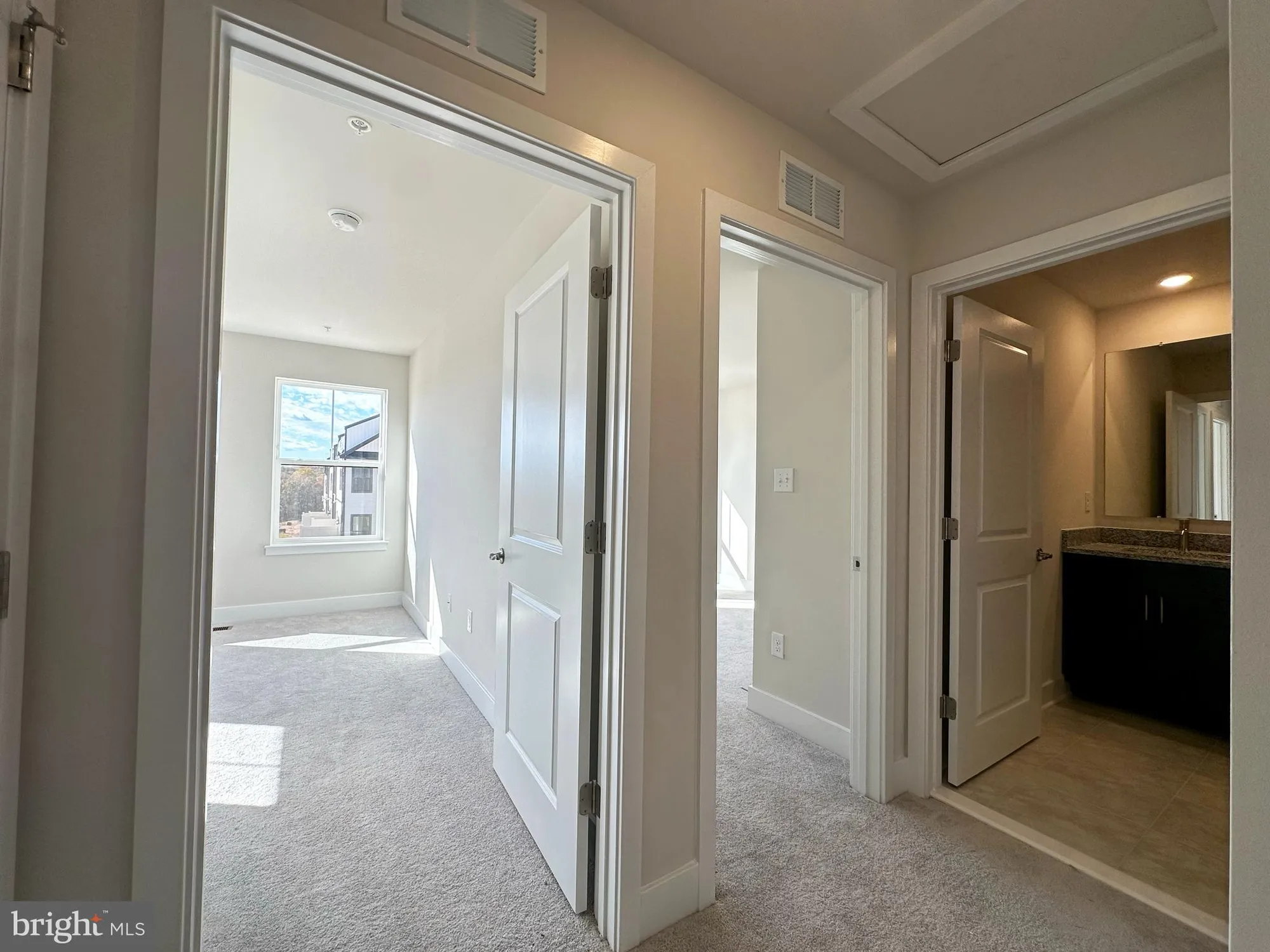Property Slideshow image 33 of 42 | 1202 crested wood dr, Laurel, MD, 20724