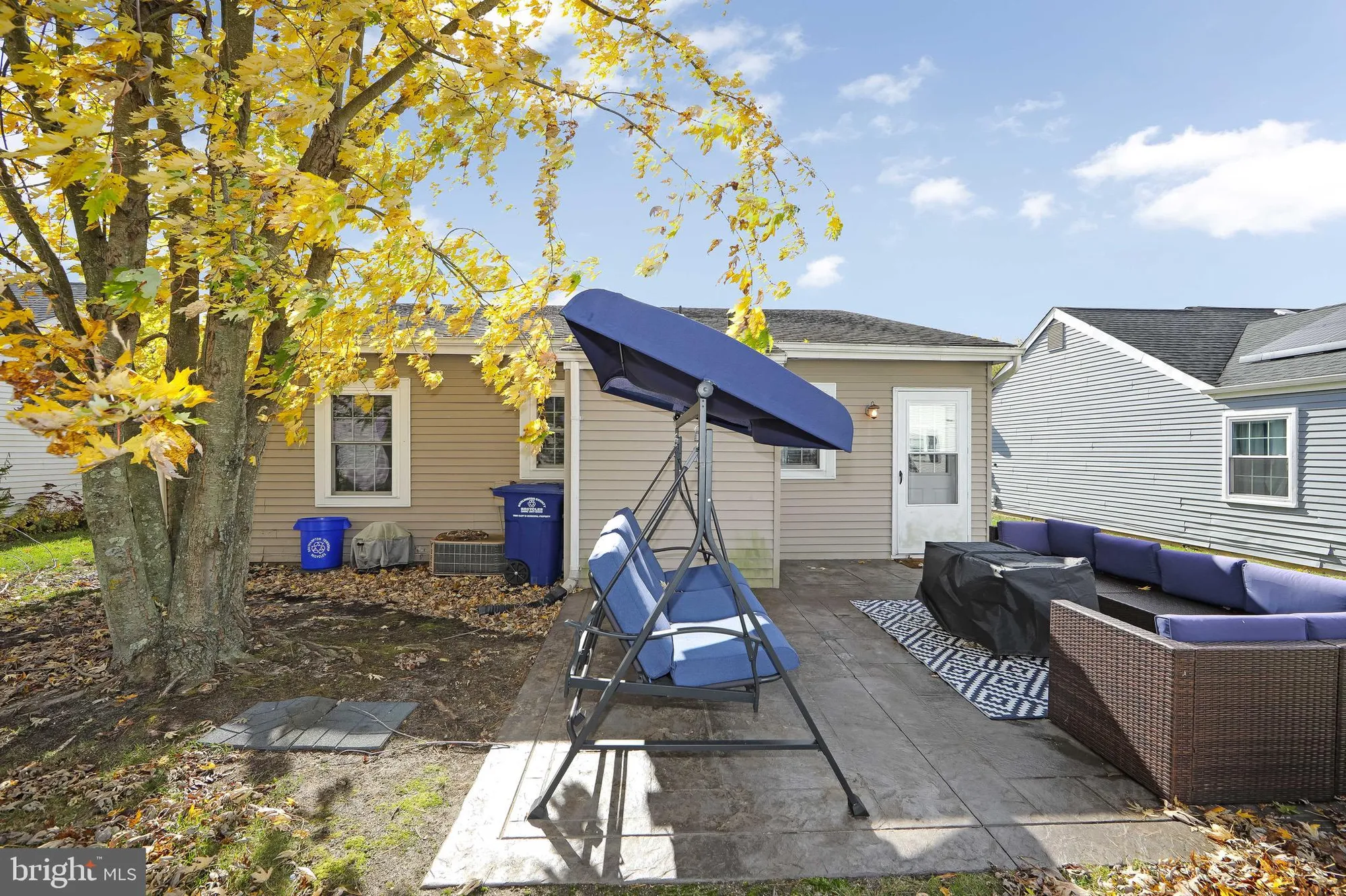 Property Slideshow image 18 of 28 | 47 chatham pl, Southampton, NJ, 08088