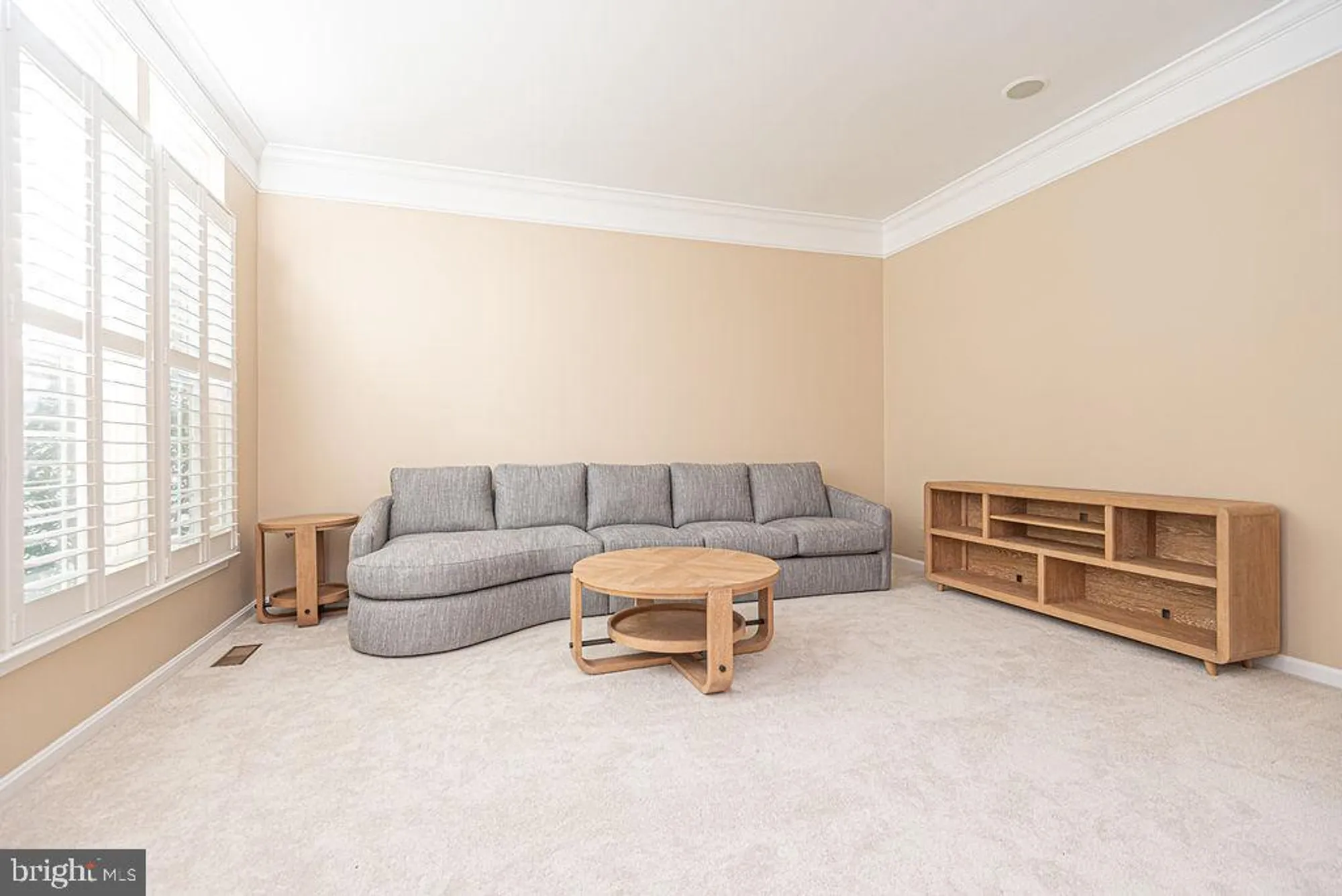 Property Slideshow image 5 of 73 | 8 long point ct, Ocean Pines, MD, 21811