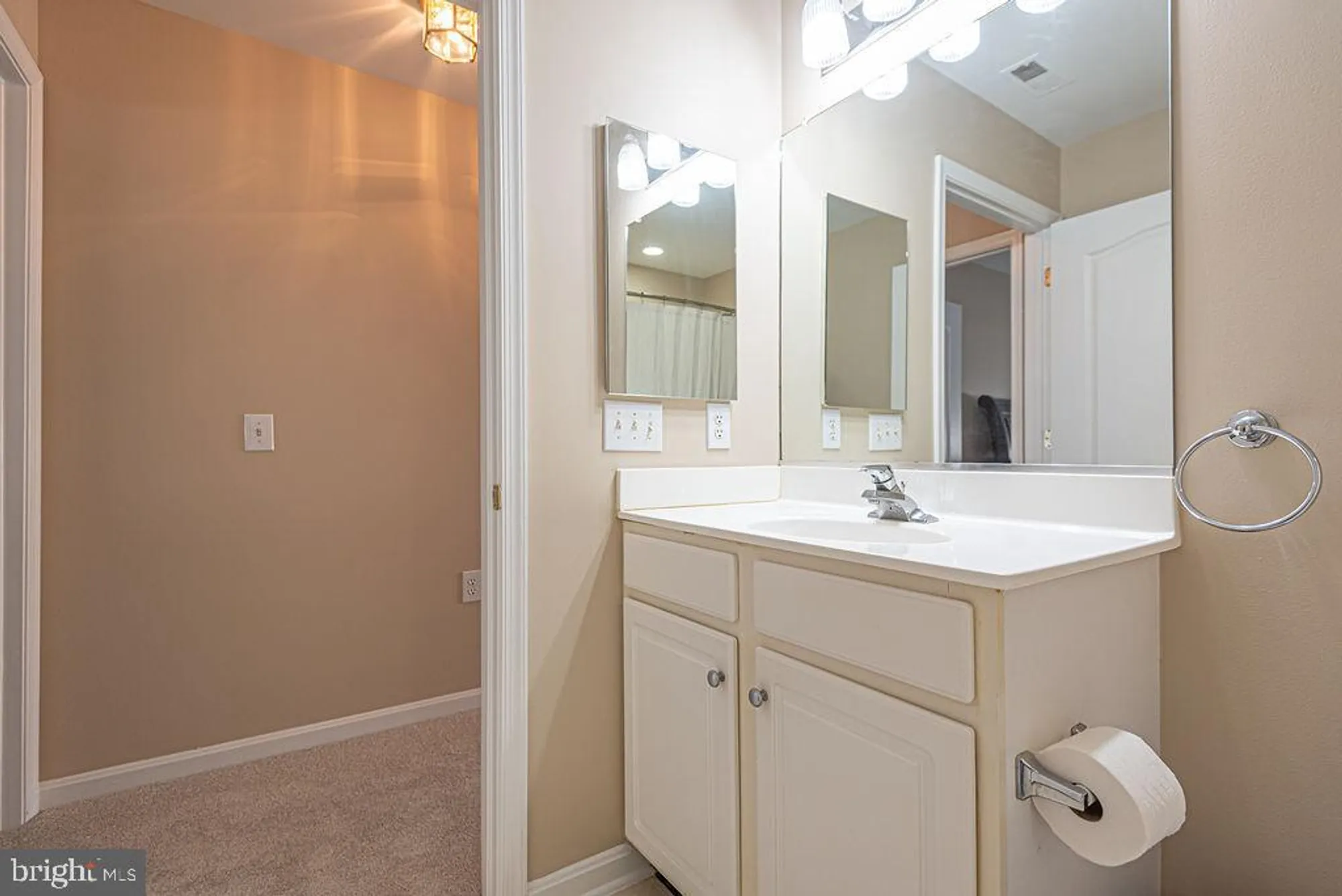 Property Slideshow image 51 of 73 | 8 long point ct, Ocean Pines, MD, 21811