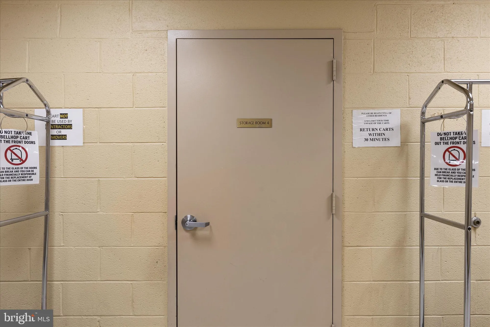 Property Slideshow image 31 of 80 | 19385 cypress ridge ter unit 907, Leesburg, VA, 20176