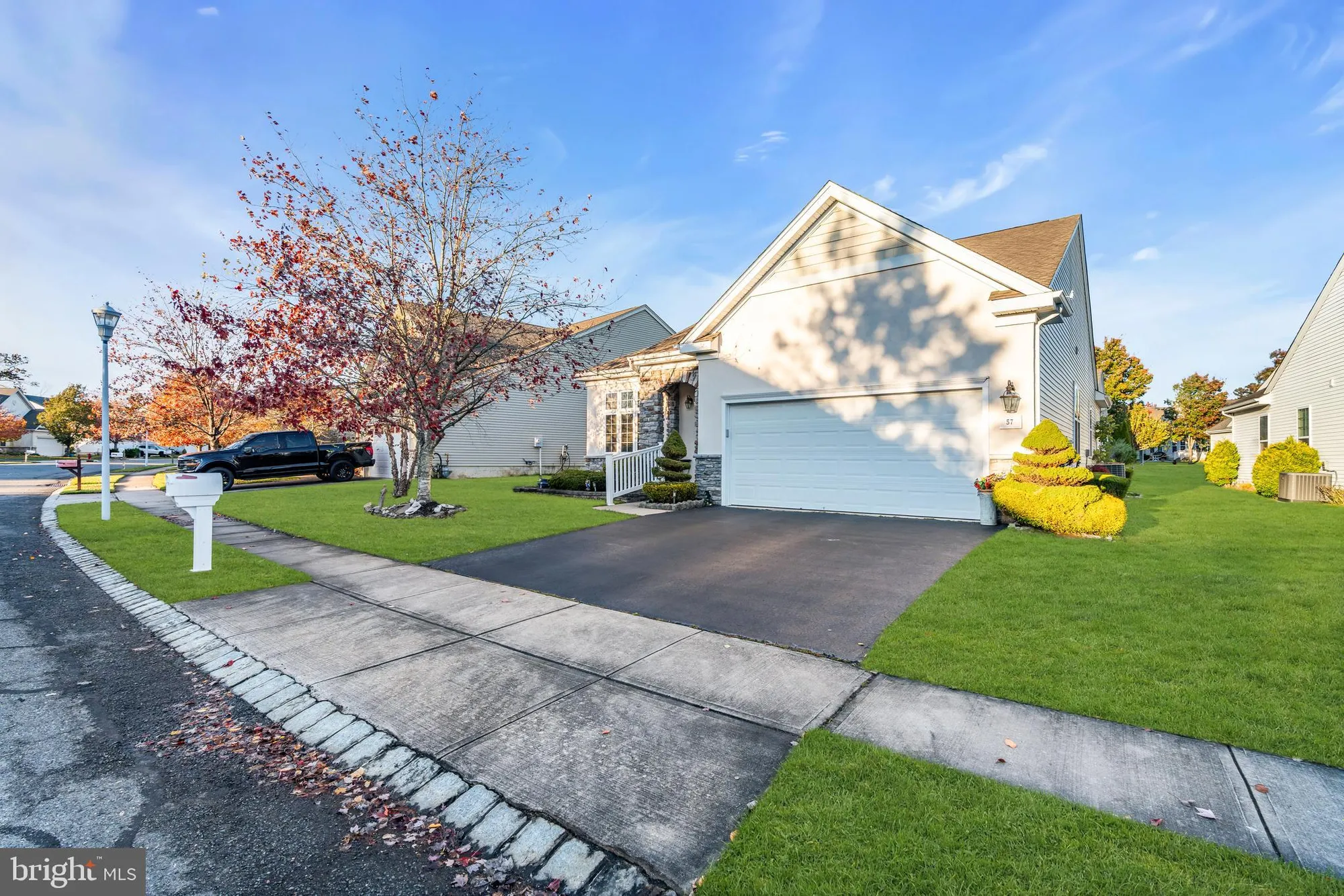 Property Slideshow image 4 of 50 | 57 hatteras way, Barnegat, NJ, 08005