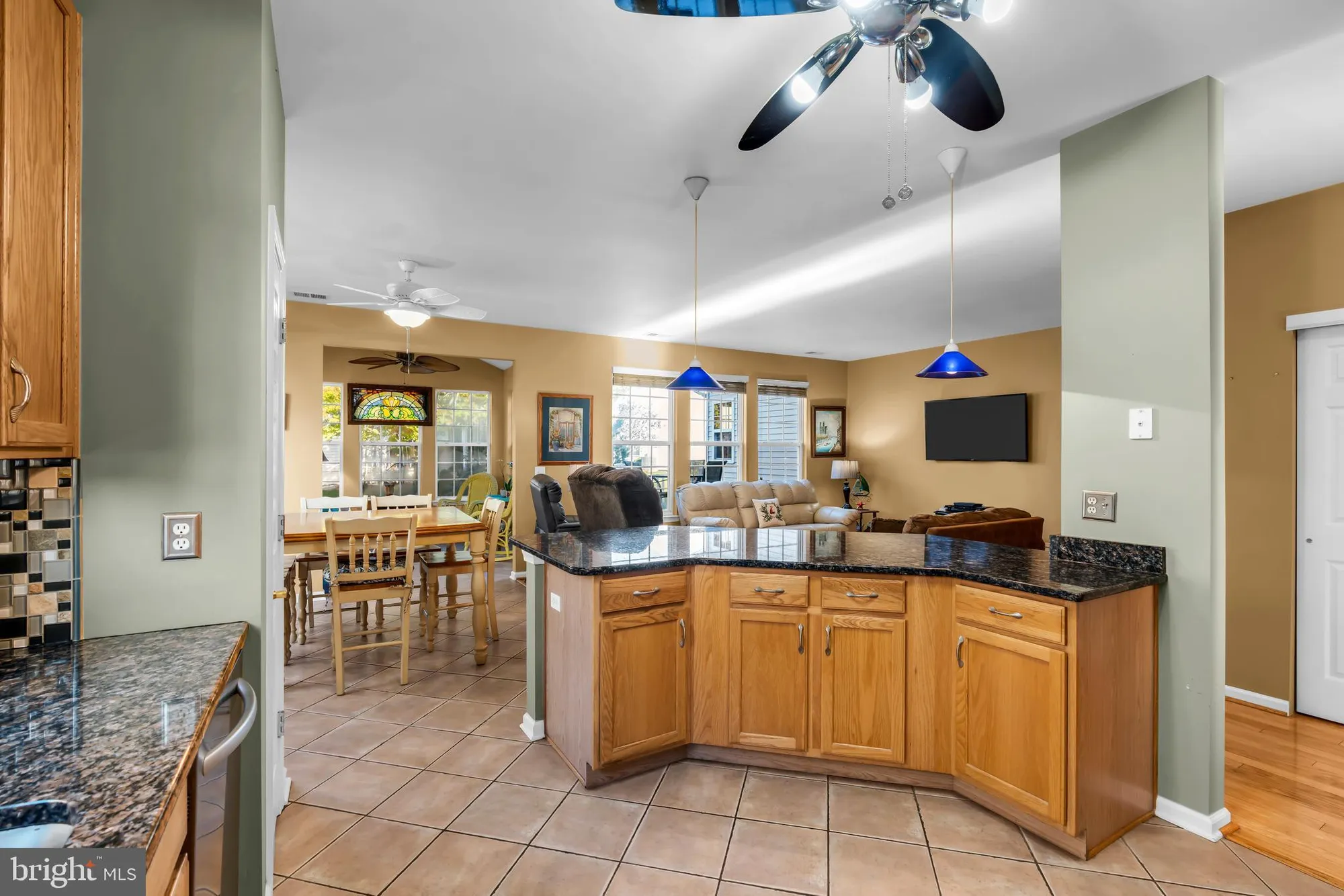 Property Slideshow image 21 of 50 | 57 hatteras way, Barnegat, NJ, 08005
