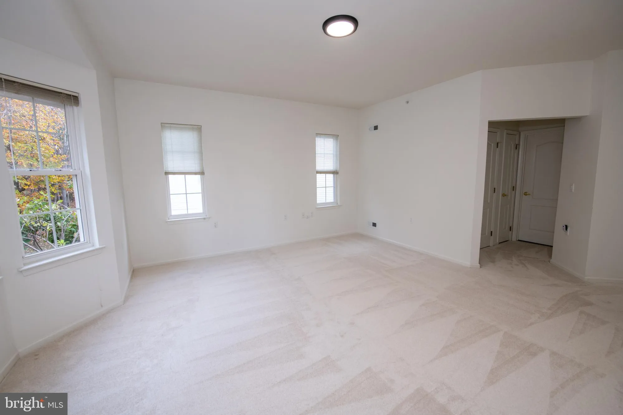 Property Slideshow image 56 of 101 | 625 n settlers cir, Warrington, PA, 18976