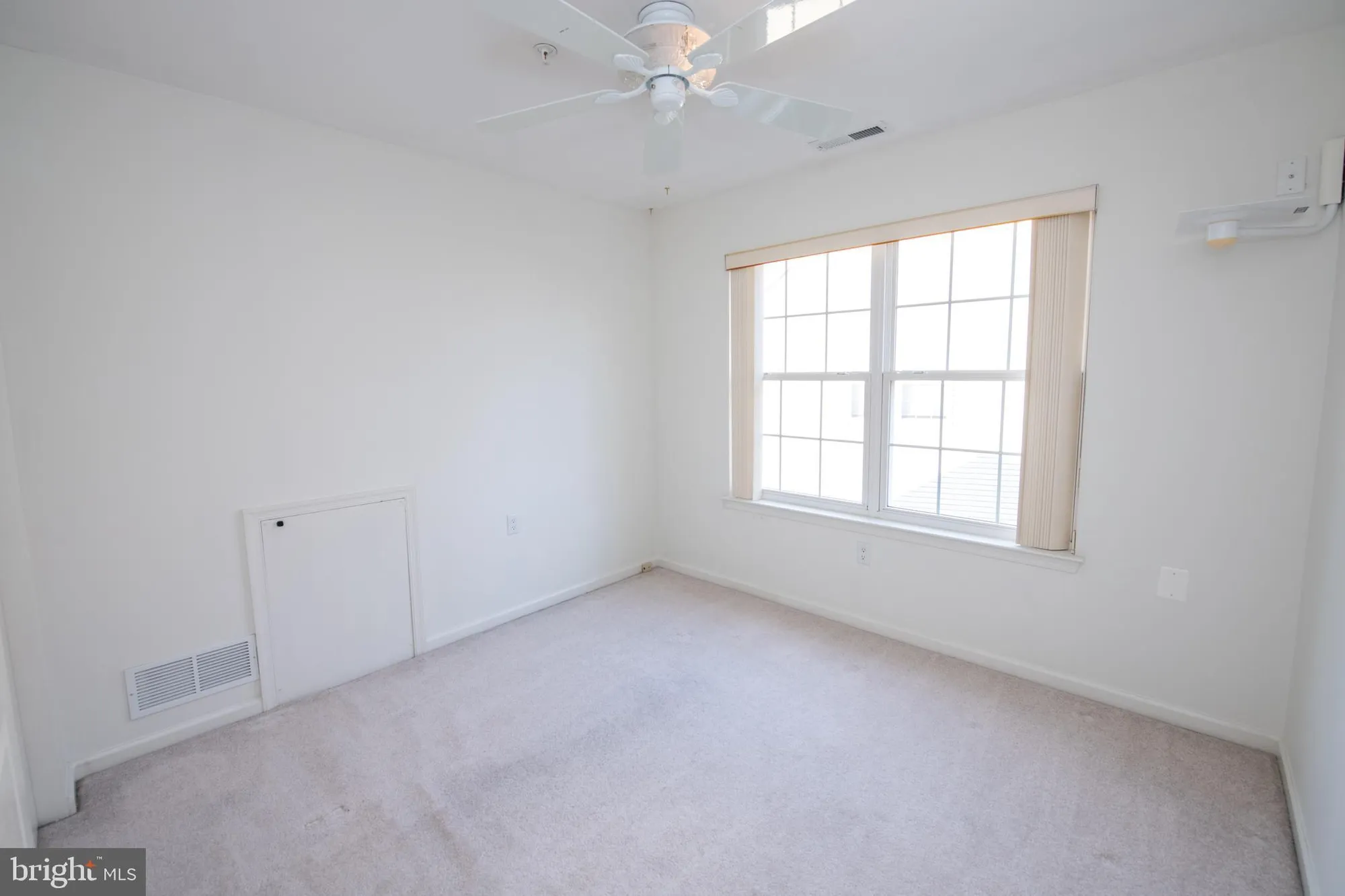 Property Slideshow image 70 of 101 | 625 n settlers cir, Warrington, PA, 18976