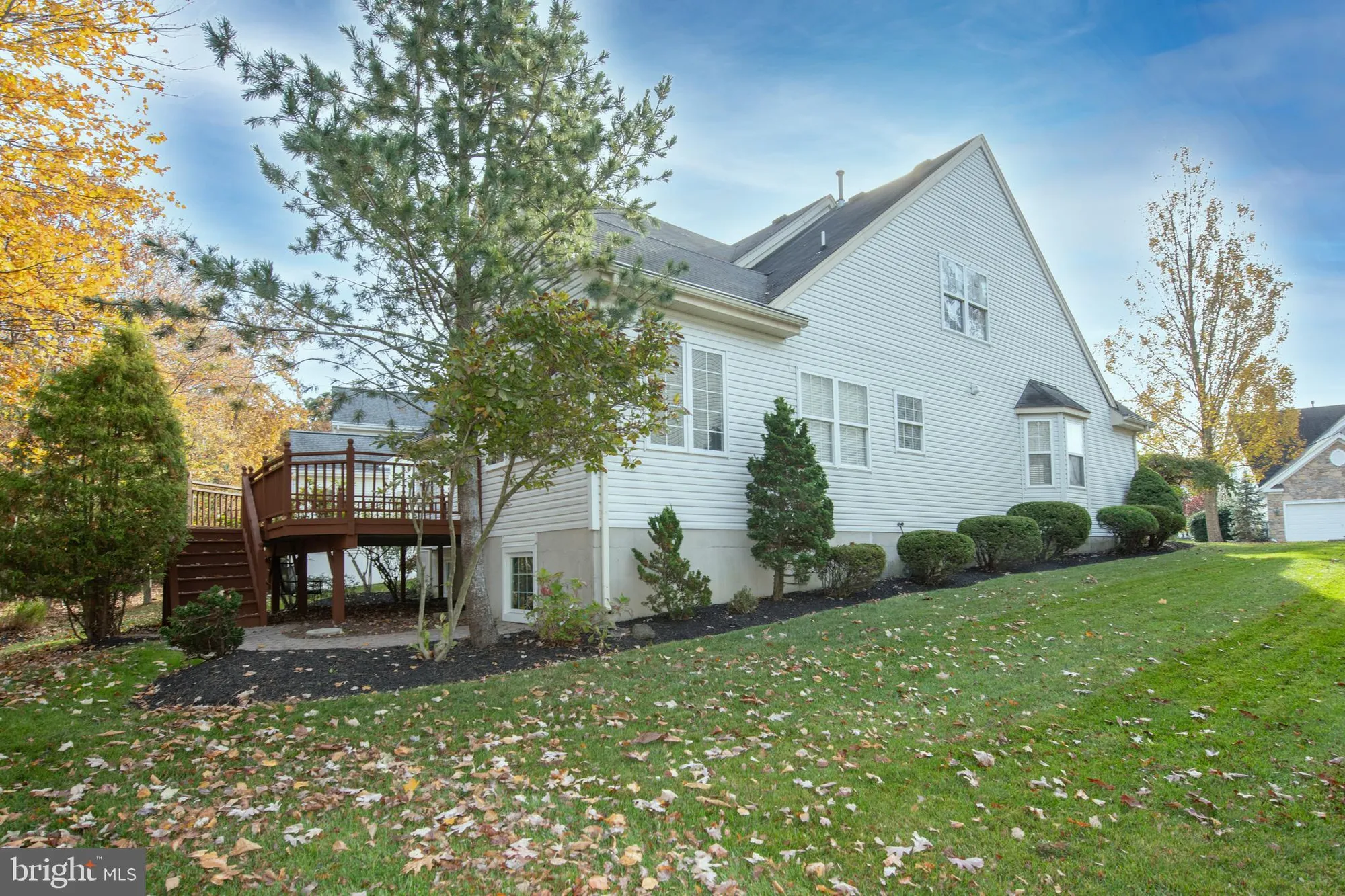 Property Slideshow image 6 of 101 | 625 n settlers cir, Warrington, PA, 18976