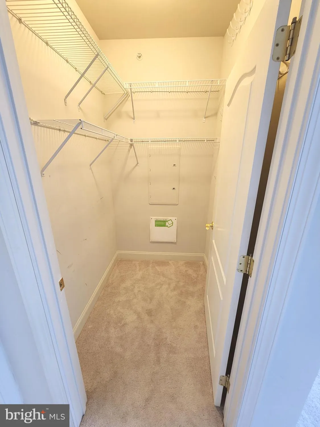 Property Slideshow image 21 of 35 | 3000 fountainview cir # 3411, Newark, DE, 19713