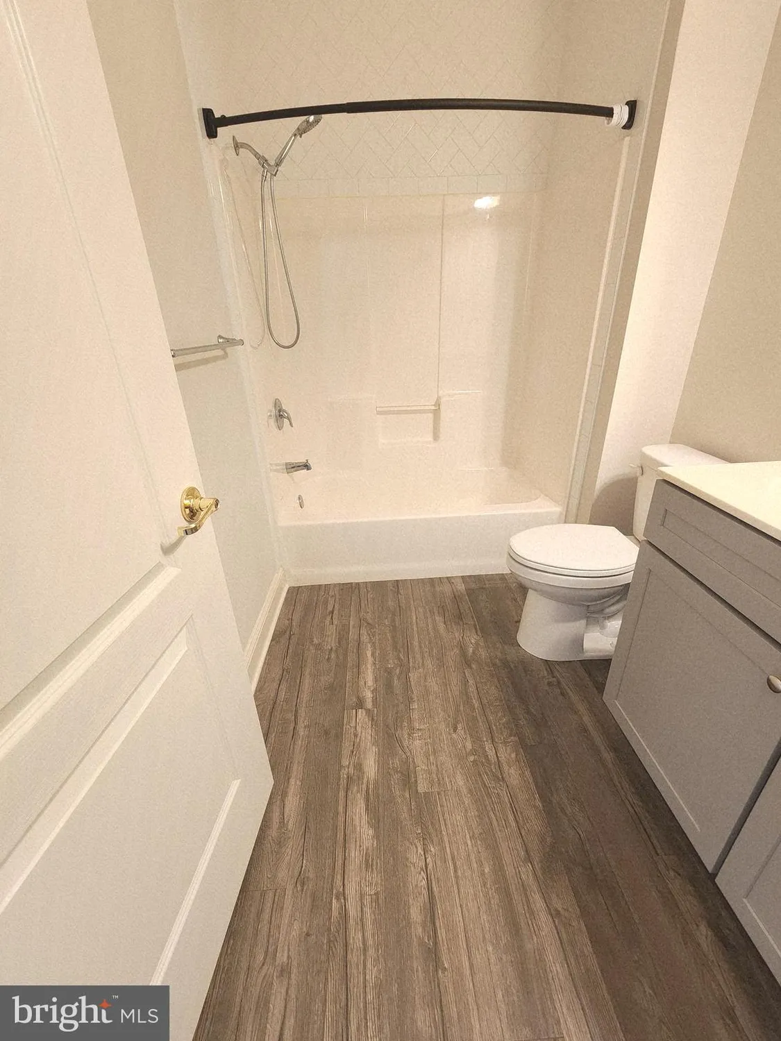 Property Slideshow image 29 of 35 | 3000 fountainview cir # 3411, Newark, DE, 19713